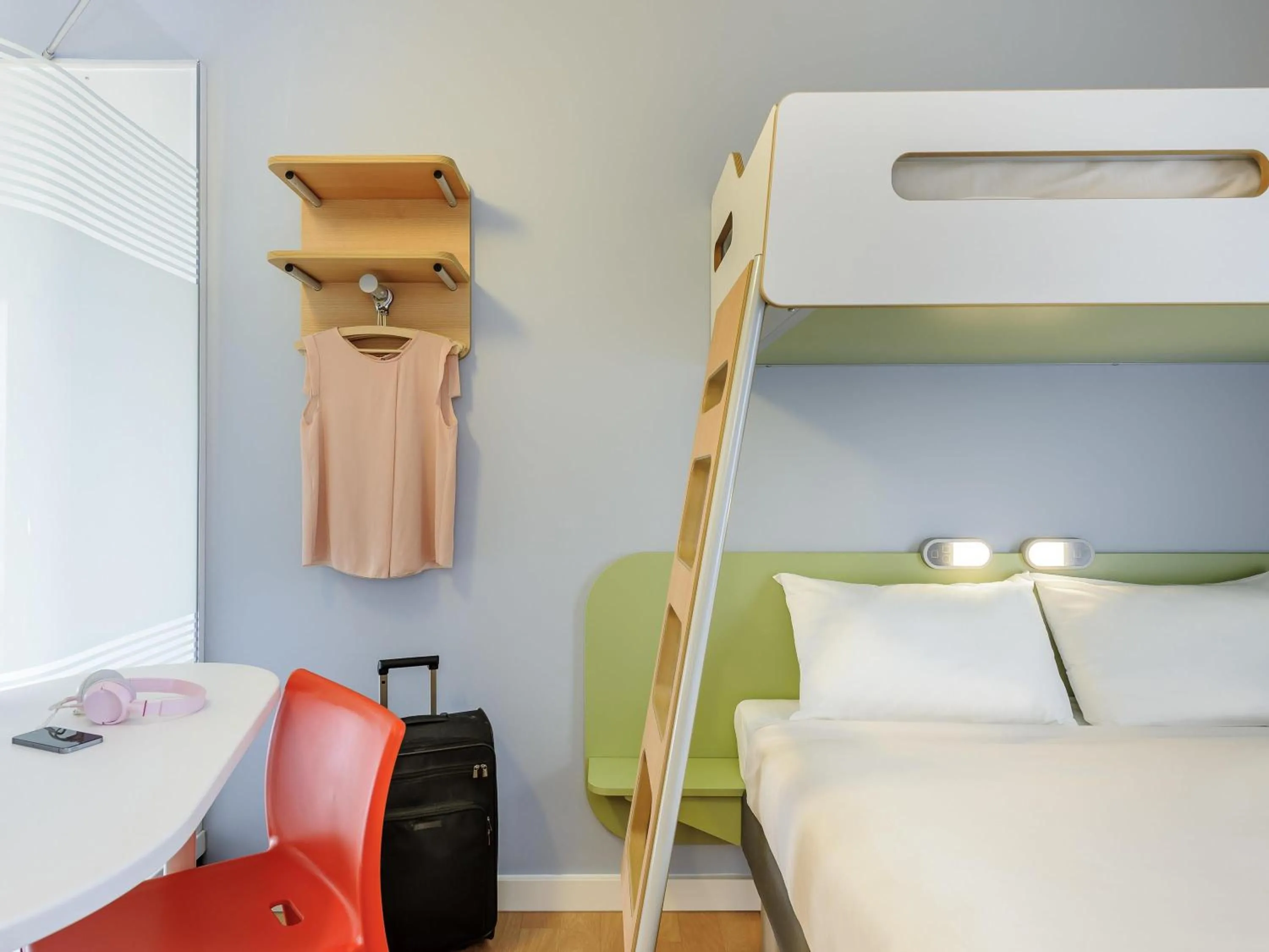 Standard Double Room with Bunk Bed in Ibis Budget Bamberg