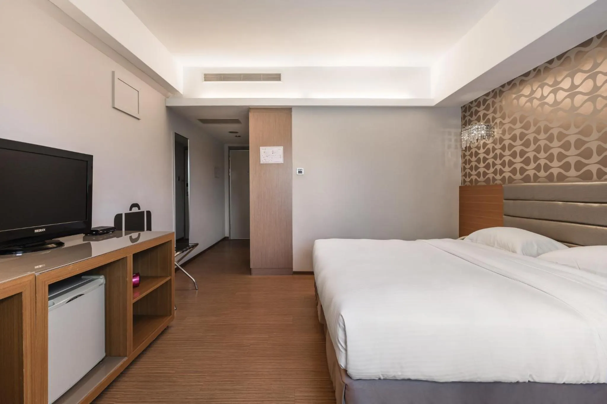 Deluxe Double Room in The Riverside Hotel Esthetics