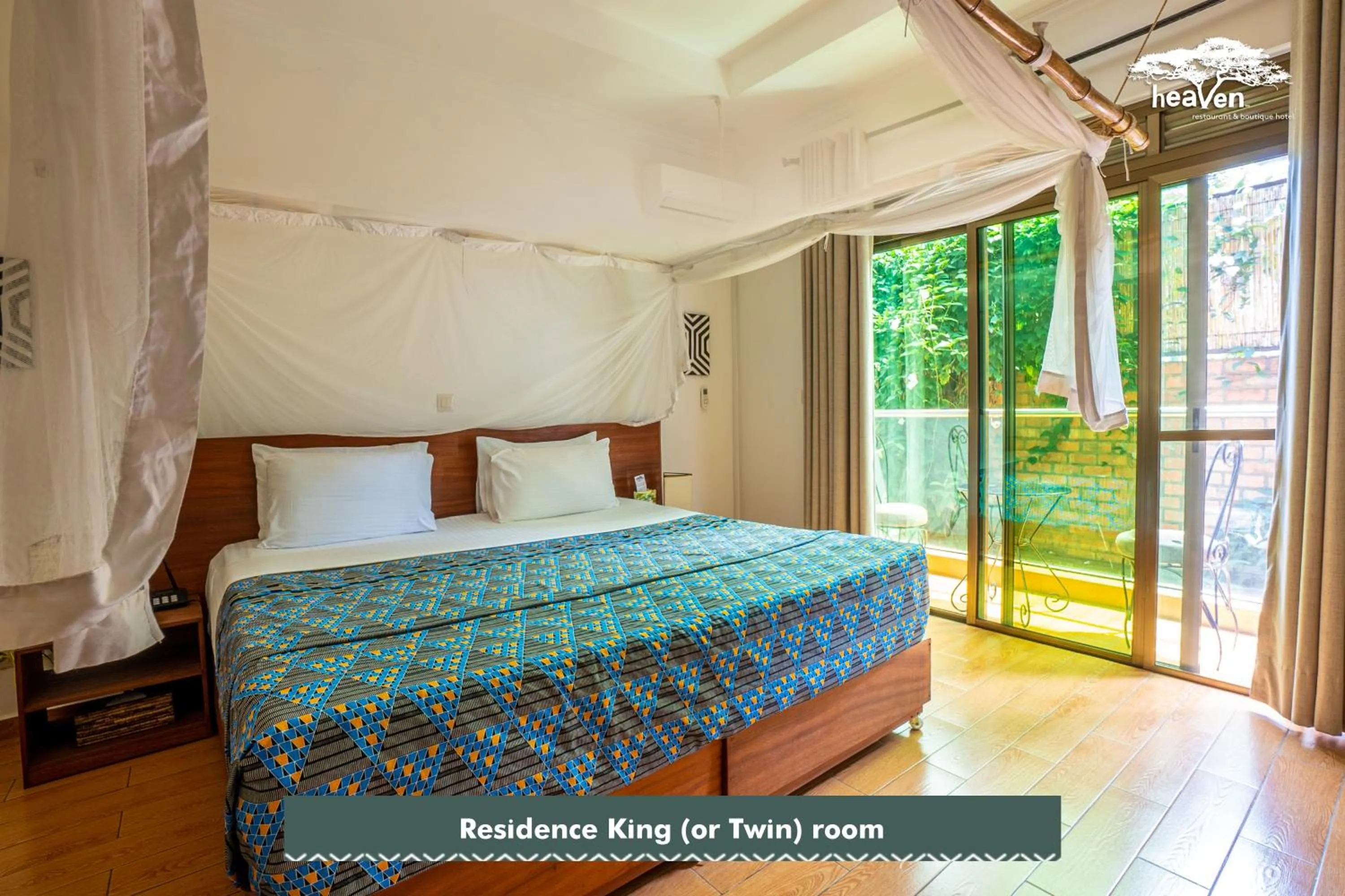 Superior King Room - single occupancy in Heaven Restaurant & Boutique Hotel