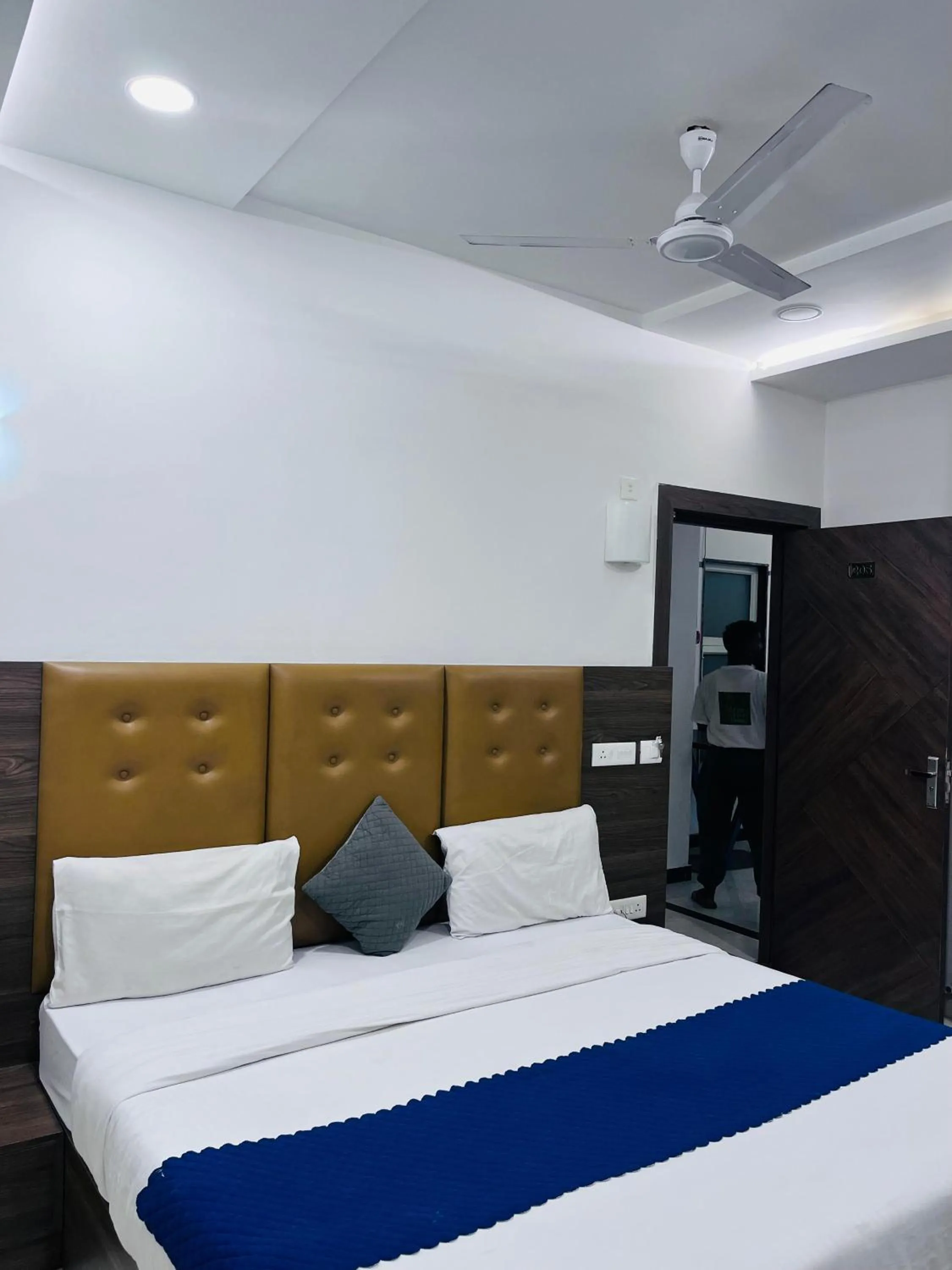 Double Room with Private Bathroom in Hotel MM Palace Vairo Cafe