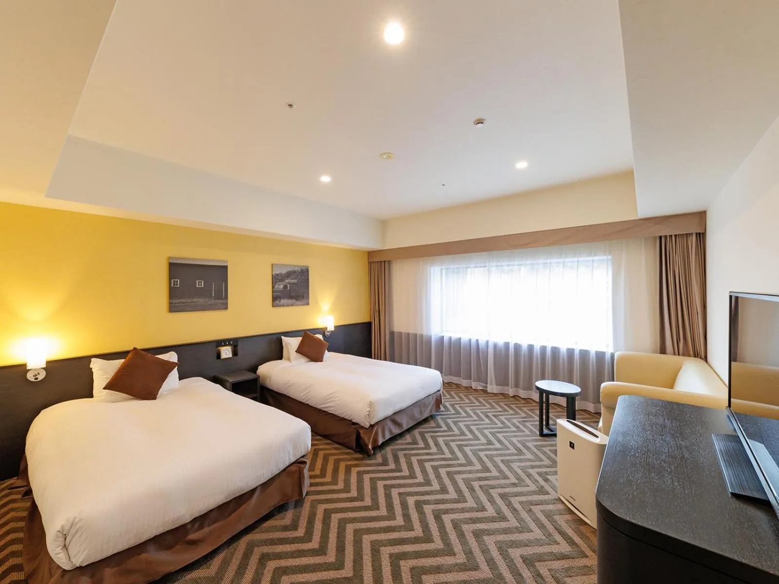 Standard Floor City View Twin Room in The Park Front Hotel at Universal Studios Japan