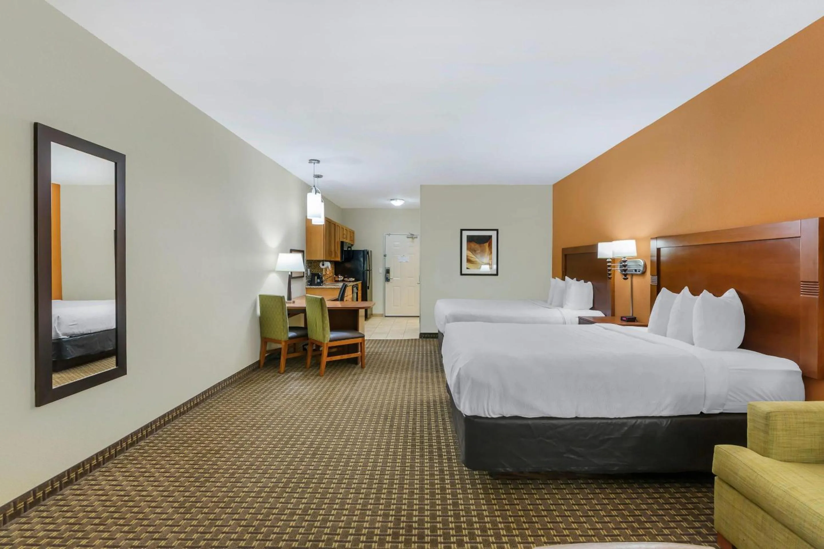Queen Suite with Two Queen Beds and Sofa Bed - Non-Smoking in MainStay Suites Stanley