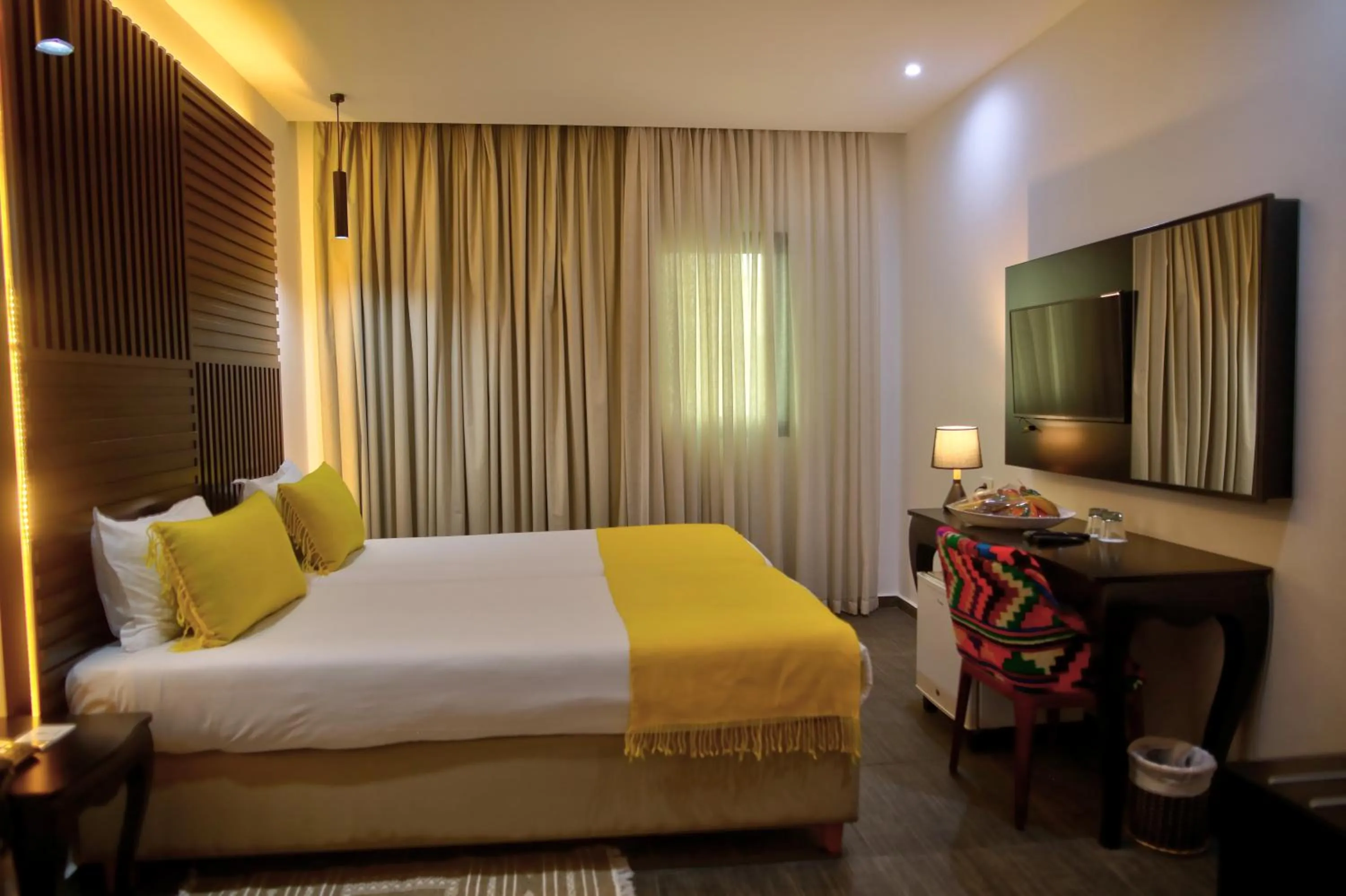 Superior Double Room in Hotel Lac Leman, LES BERGES DU LAC