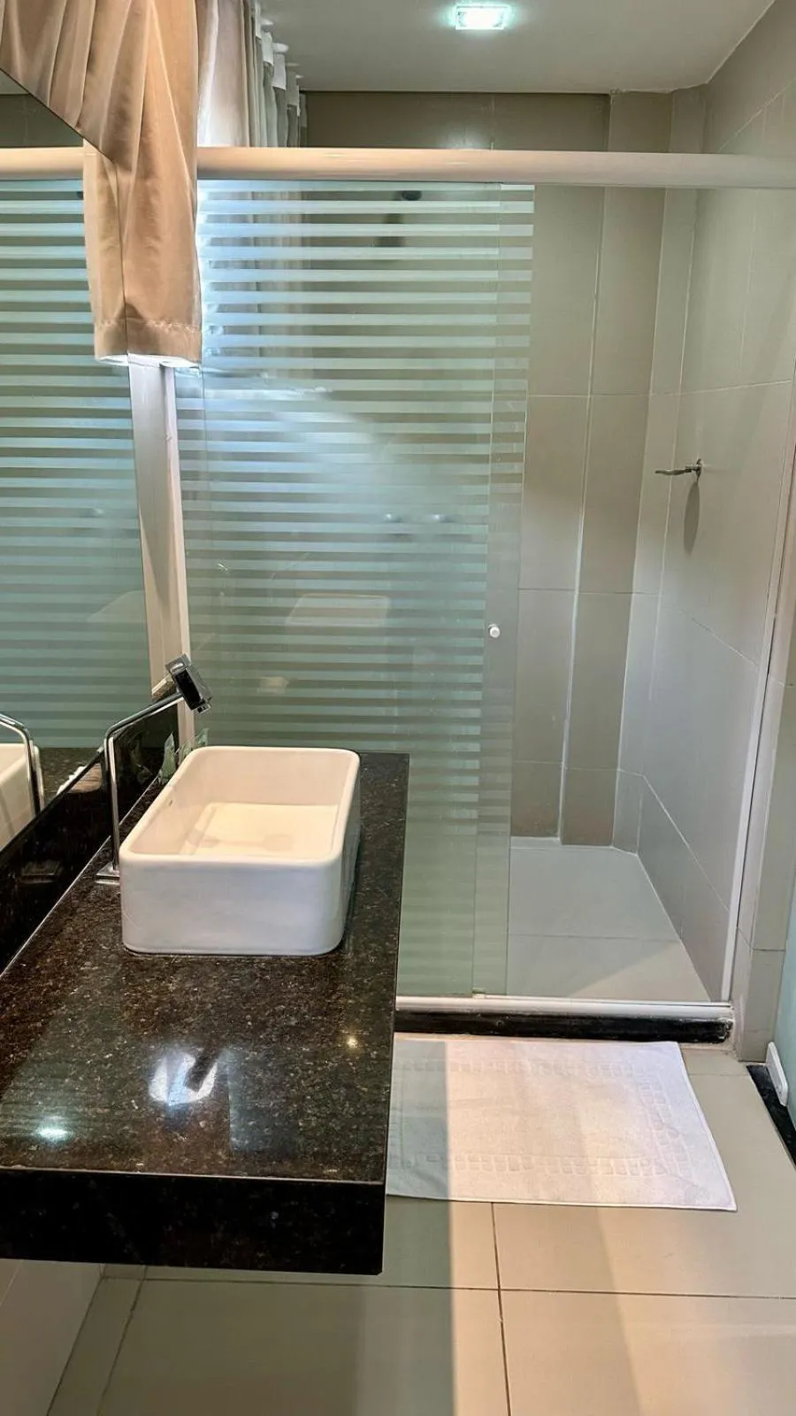 Standard Twin Room in Scenarium Hotel