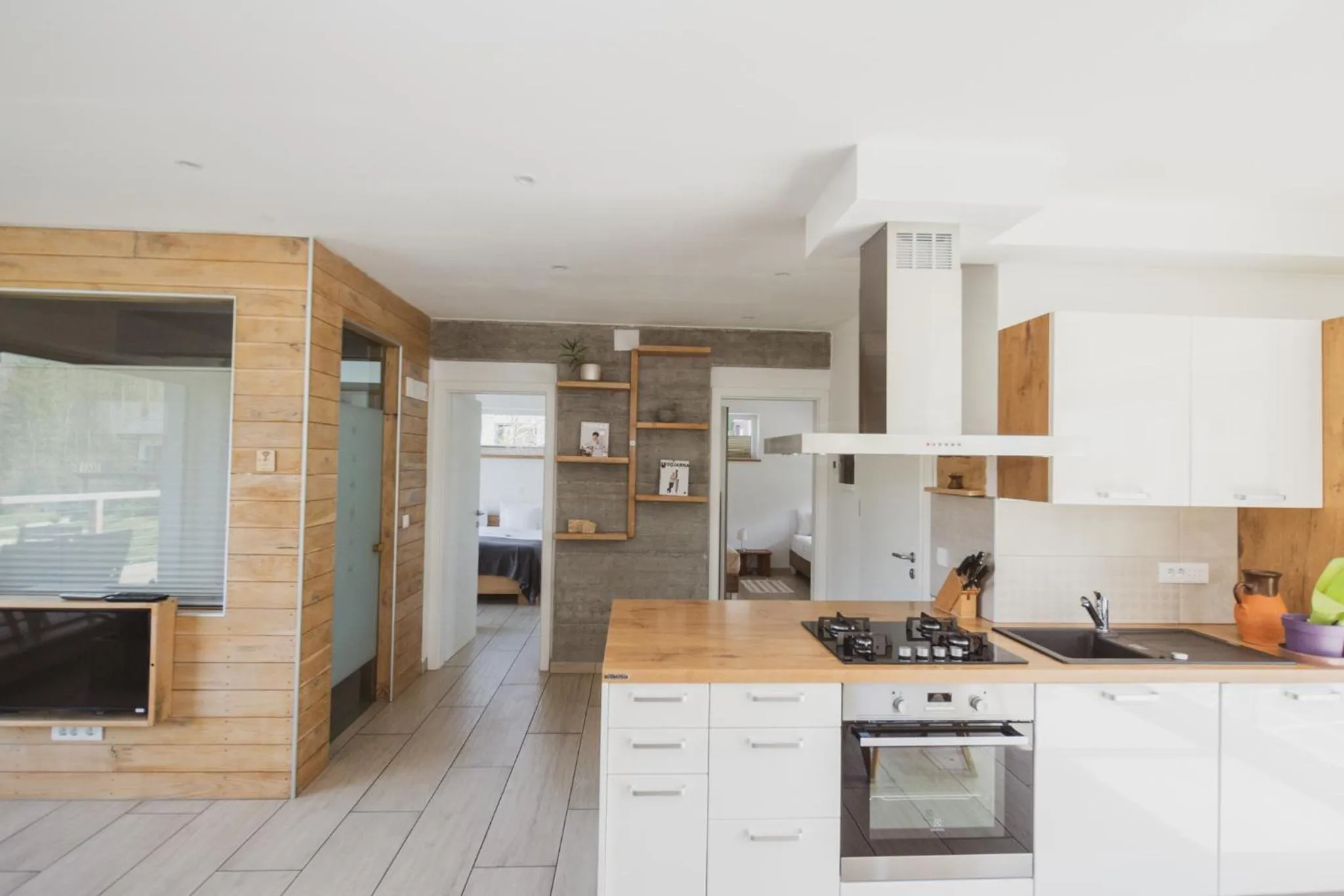 Two-Bedroom Apartment with Terrace in PR`FIK Apartments