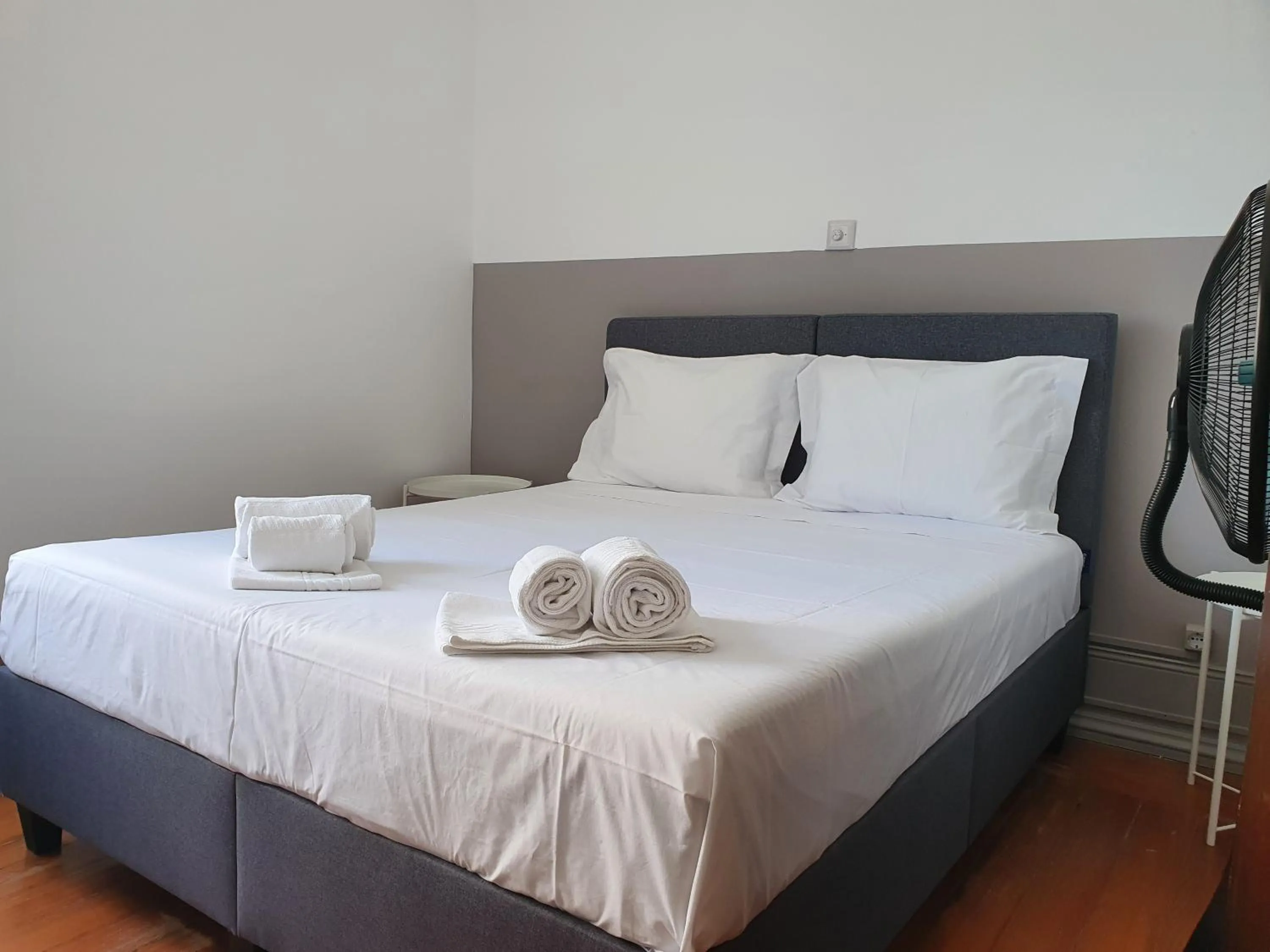 Single Room in Baixa Terrace Hostel