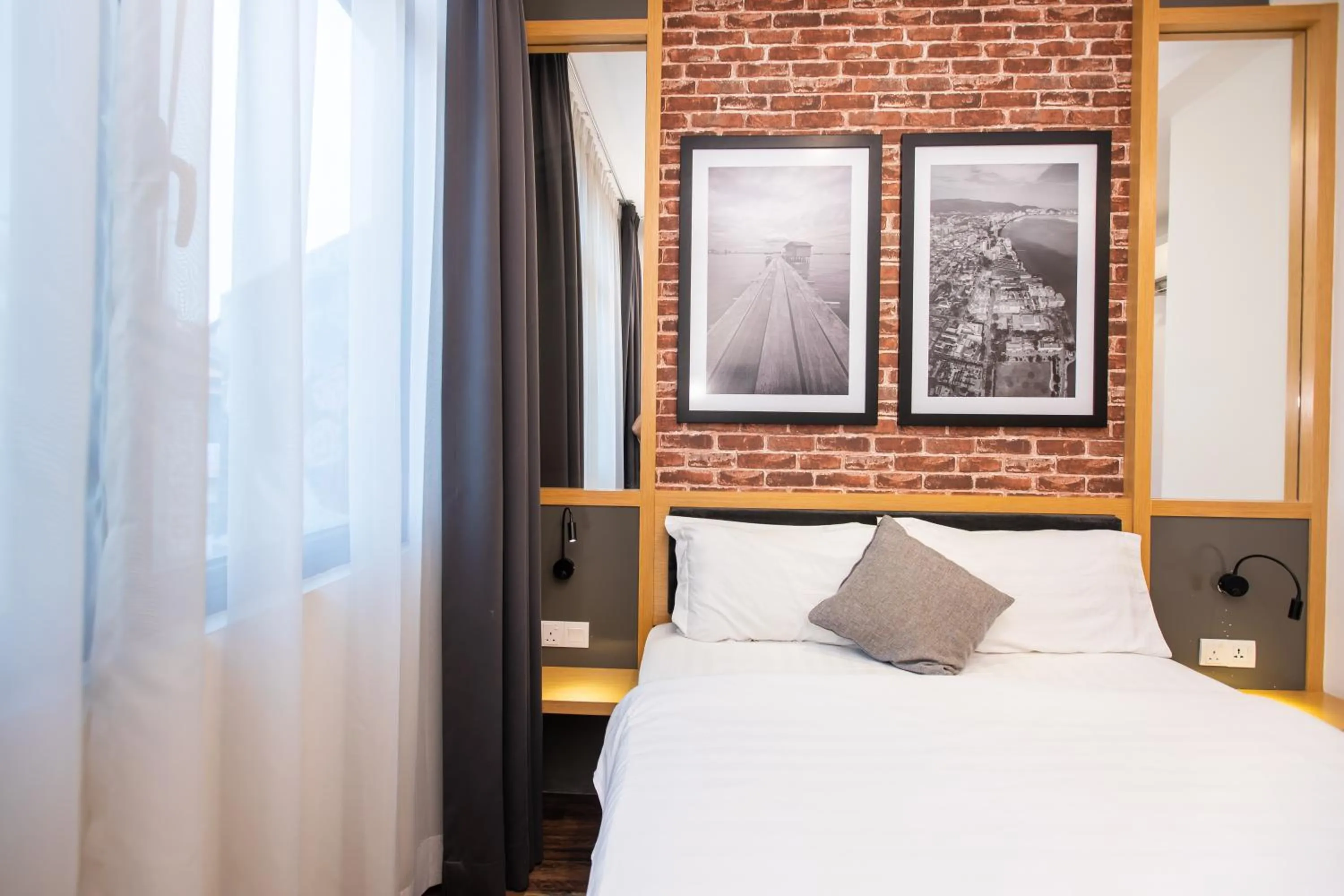Superior Double Room in B Street Hotel