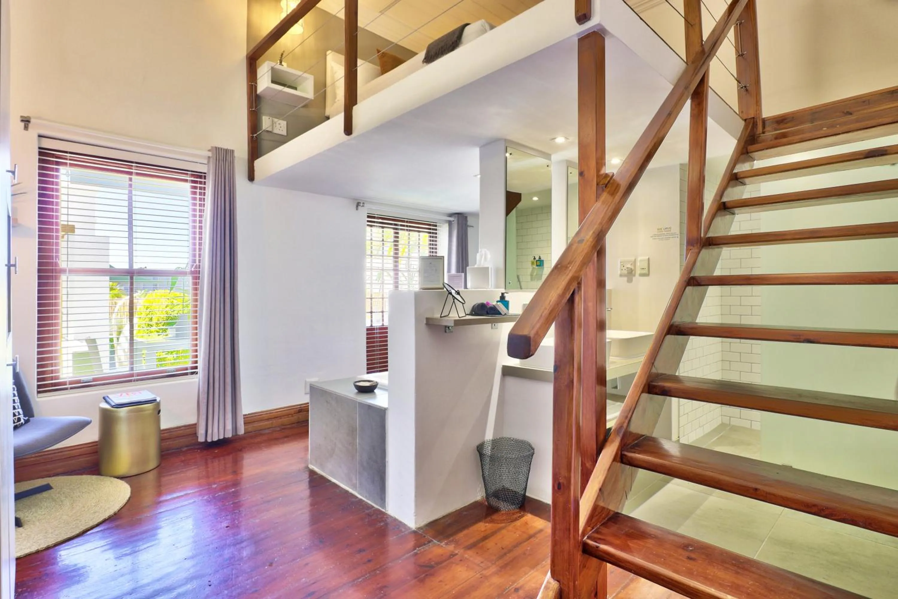 Superior Queen Room in Cape Diem Lodge