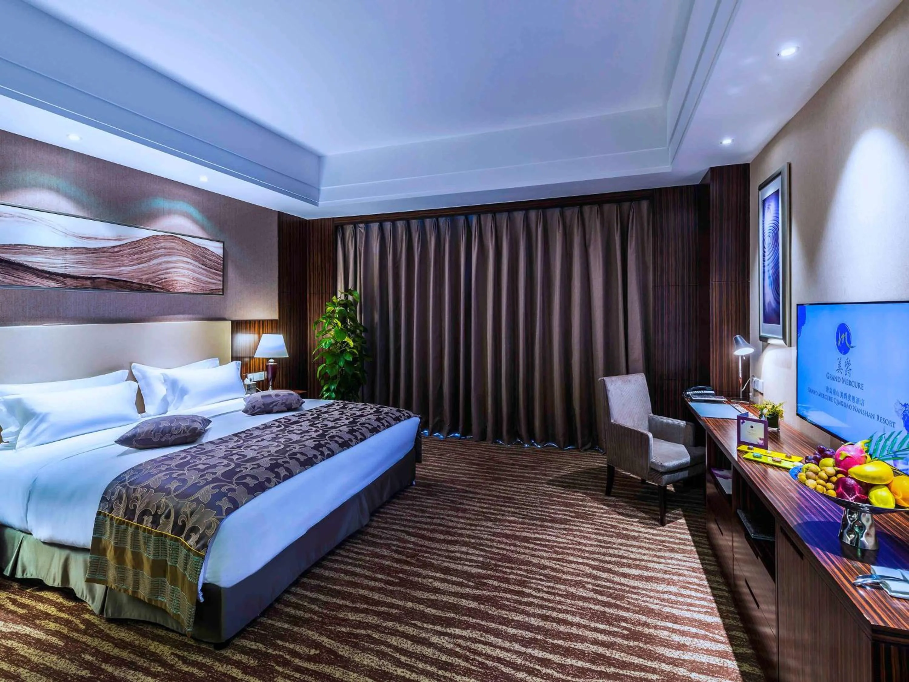 Superior King Room in Grand Mercure Qingdao Qinglong