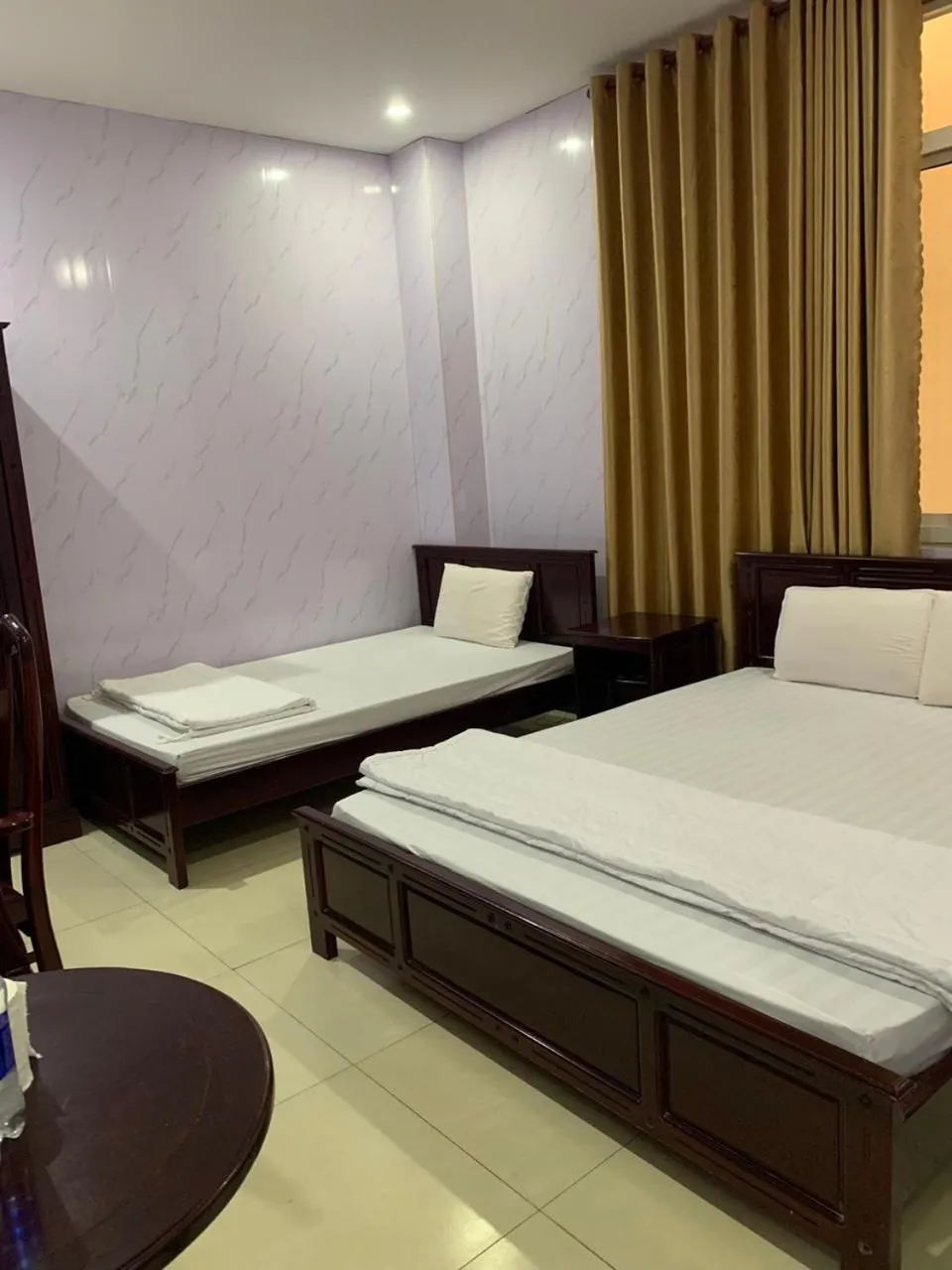 Quadruple Room in Thi Long Phụng Hotel