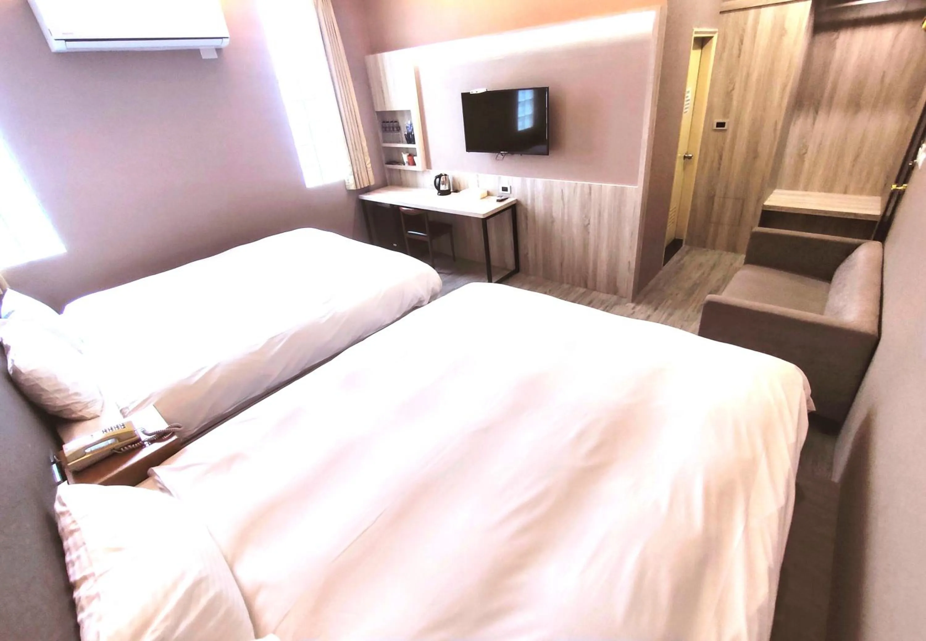 Superior Quadruple Room in AOIKE Hot Spring Hotel