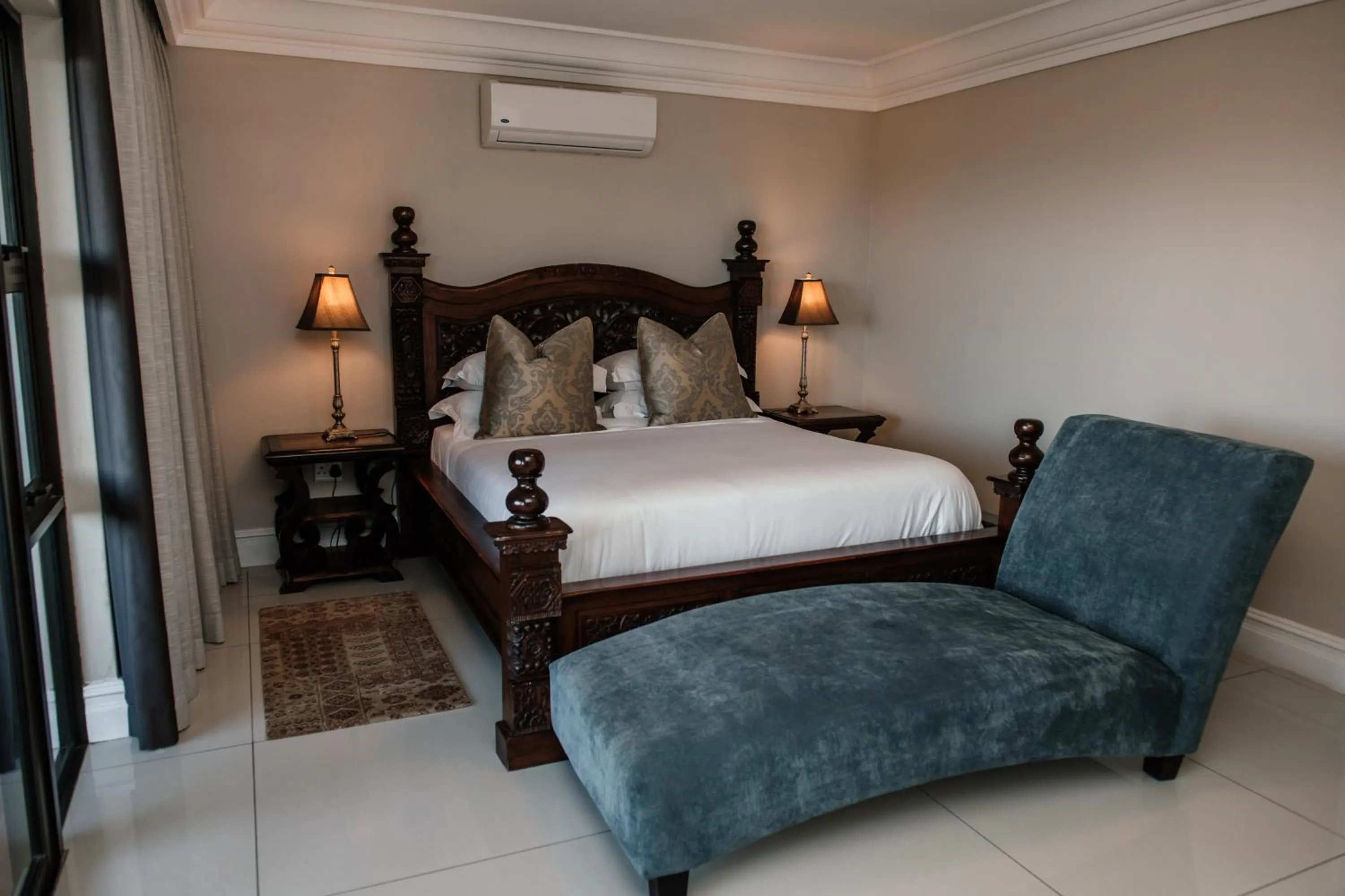 Two-Bedroom Apartment with Sea View in The View Boutique Hotel & Spa