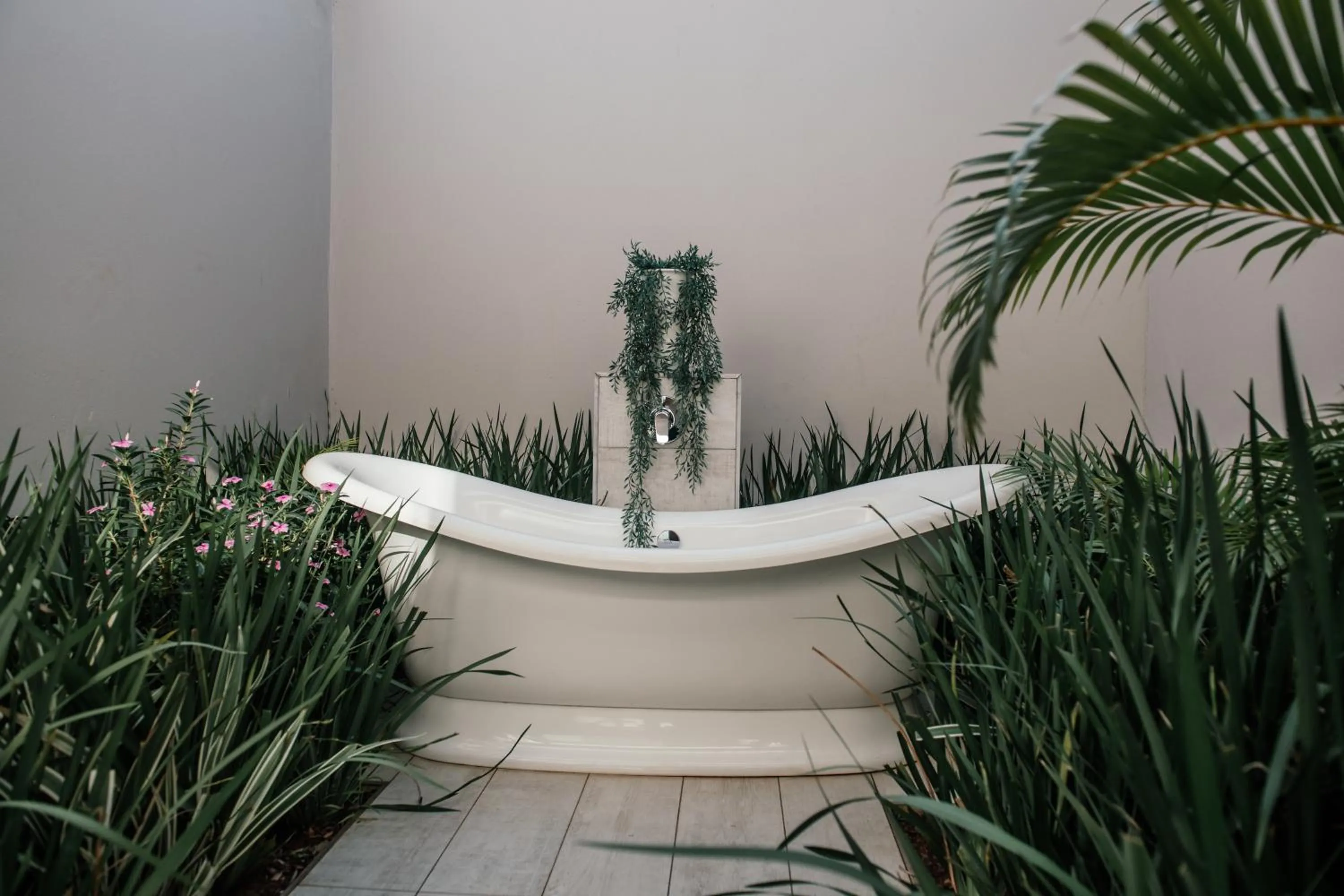 Honeymoon Suite with Sea View in The View Boutique Hotel & Spa