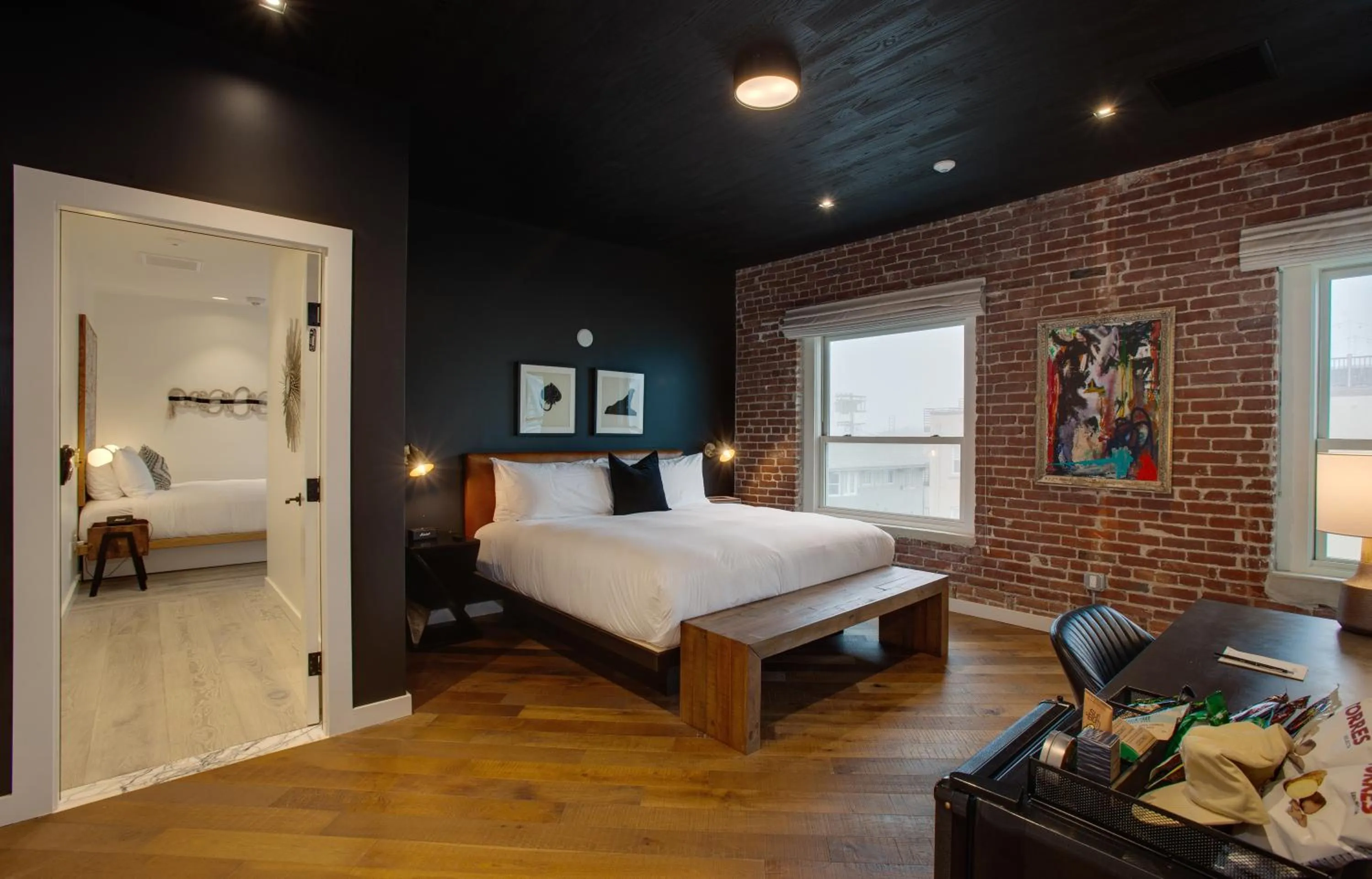 Ocean View 2 Bedroom Studio in Venice V Hotel