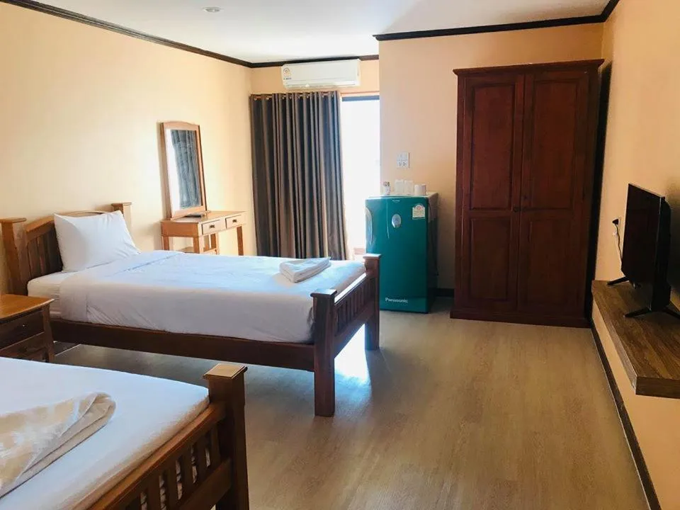 Twin Room in BP Grand Hotel