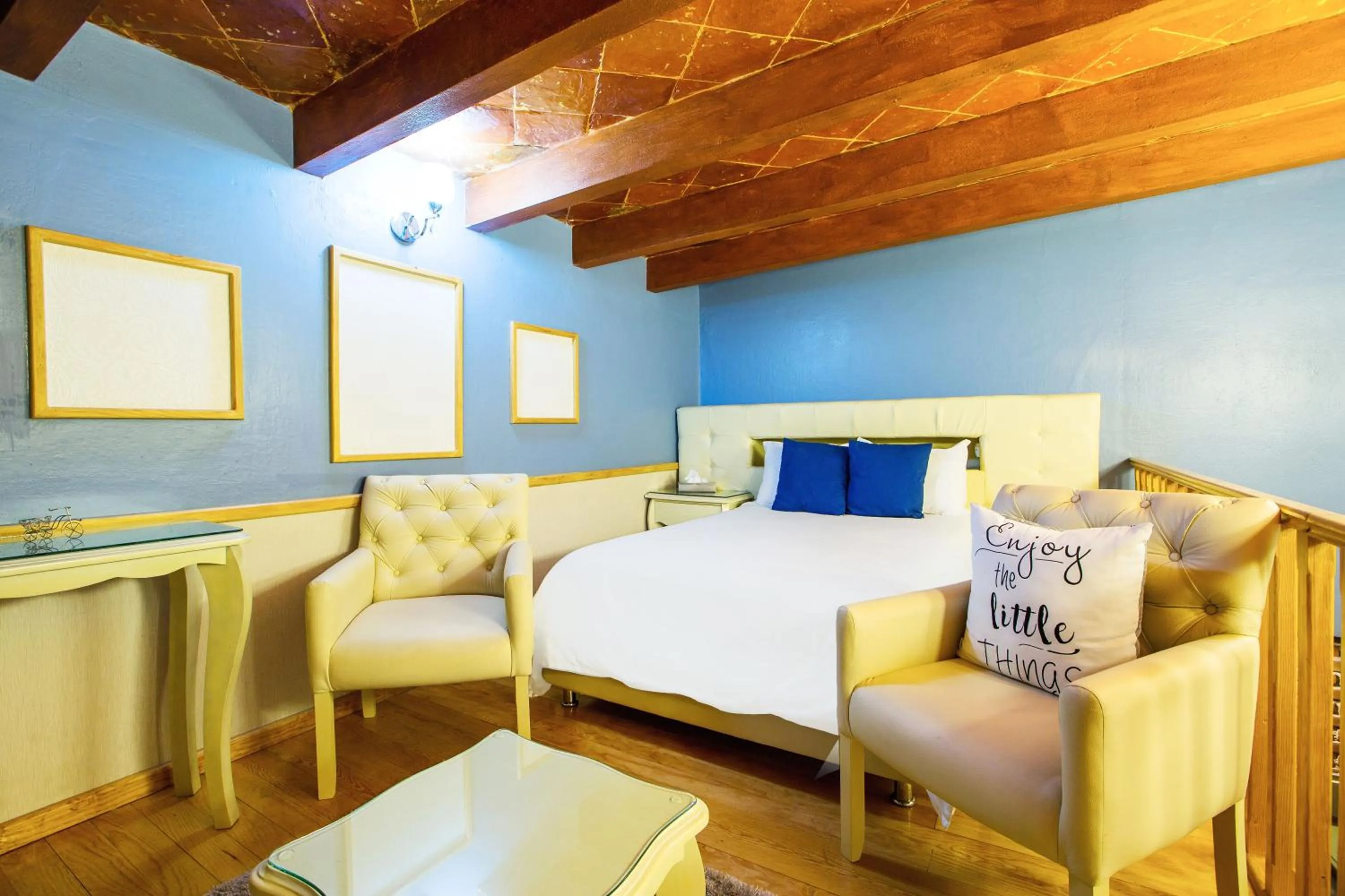 Master Suite in Xoxula by Inmense