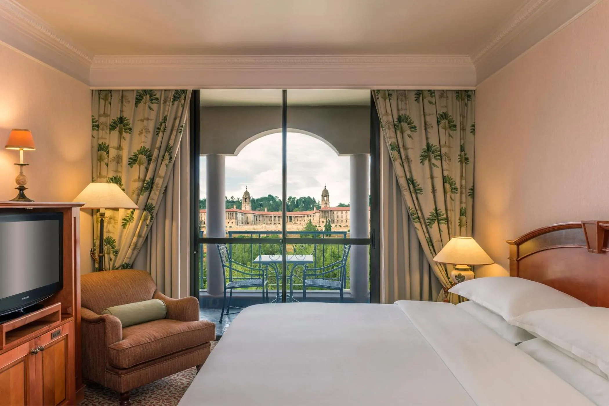 One-Bedroom Suite in CT Hotel