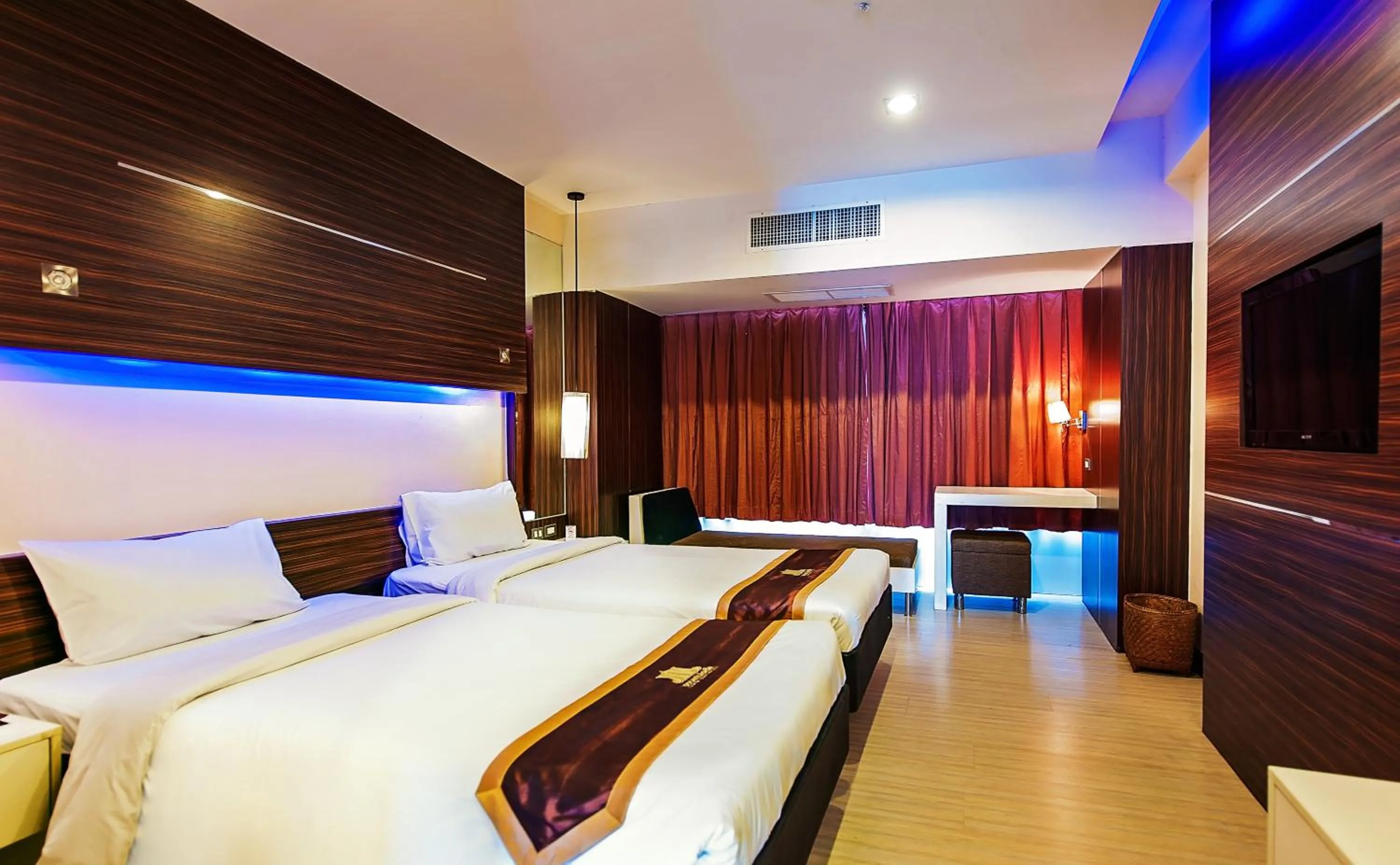 Superior Twin Room in Khon Kaen Hotel