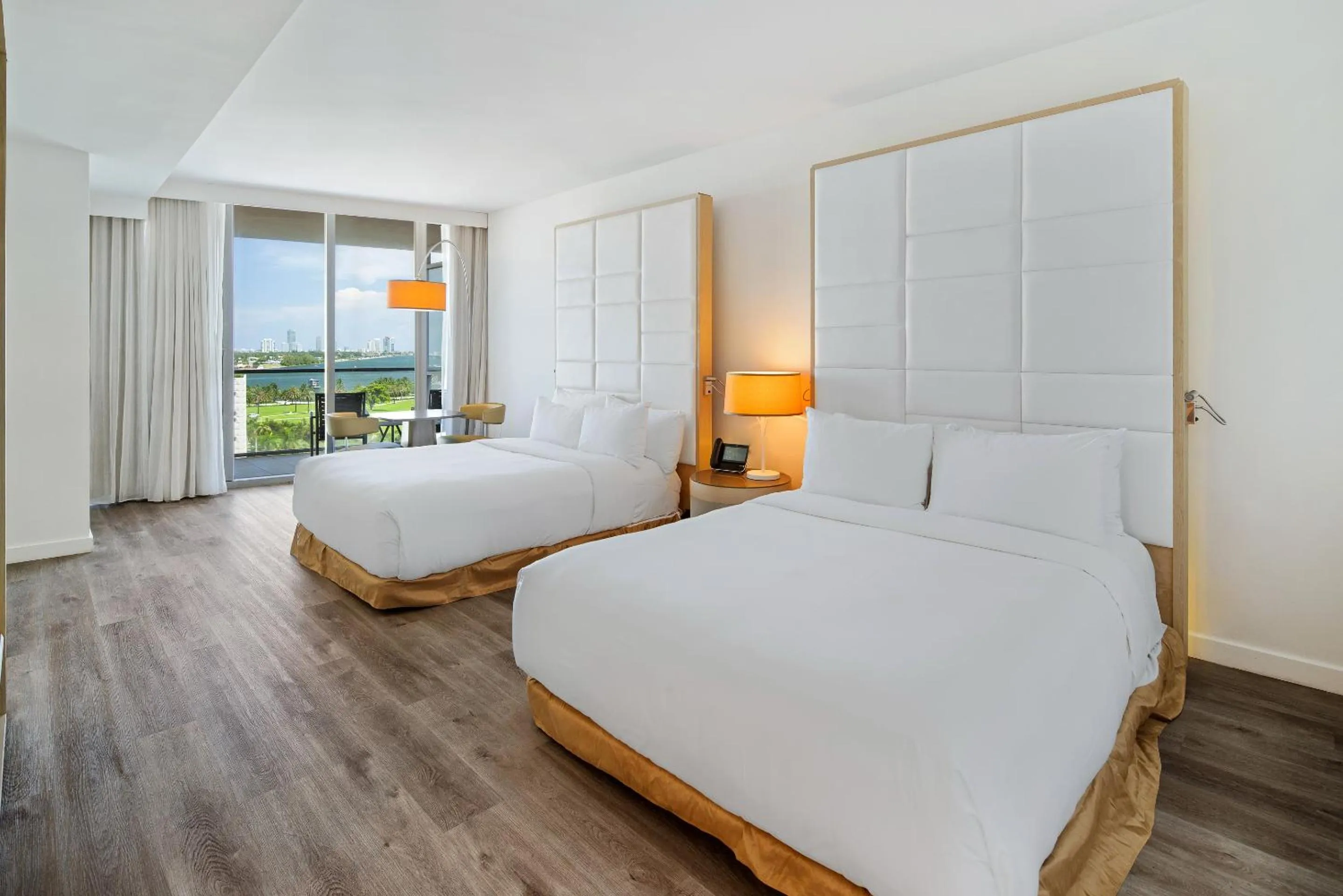 Deluxe Room with Two Double beds and Balcony - Bay View in The Grayson Hotel Miami Downtown
