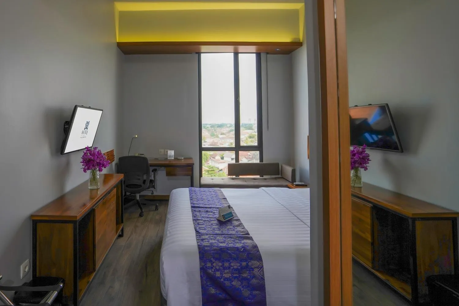 Deluxe Double Room in BATIQA Hotel Palembang