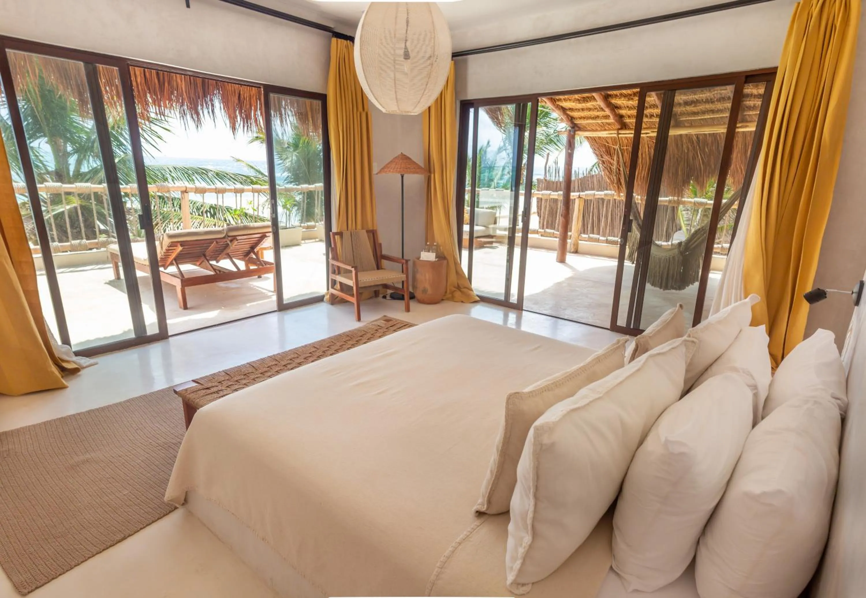 Sunrise Master Suite in Dune Boutique Hotel located at the party zone