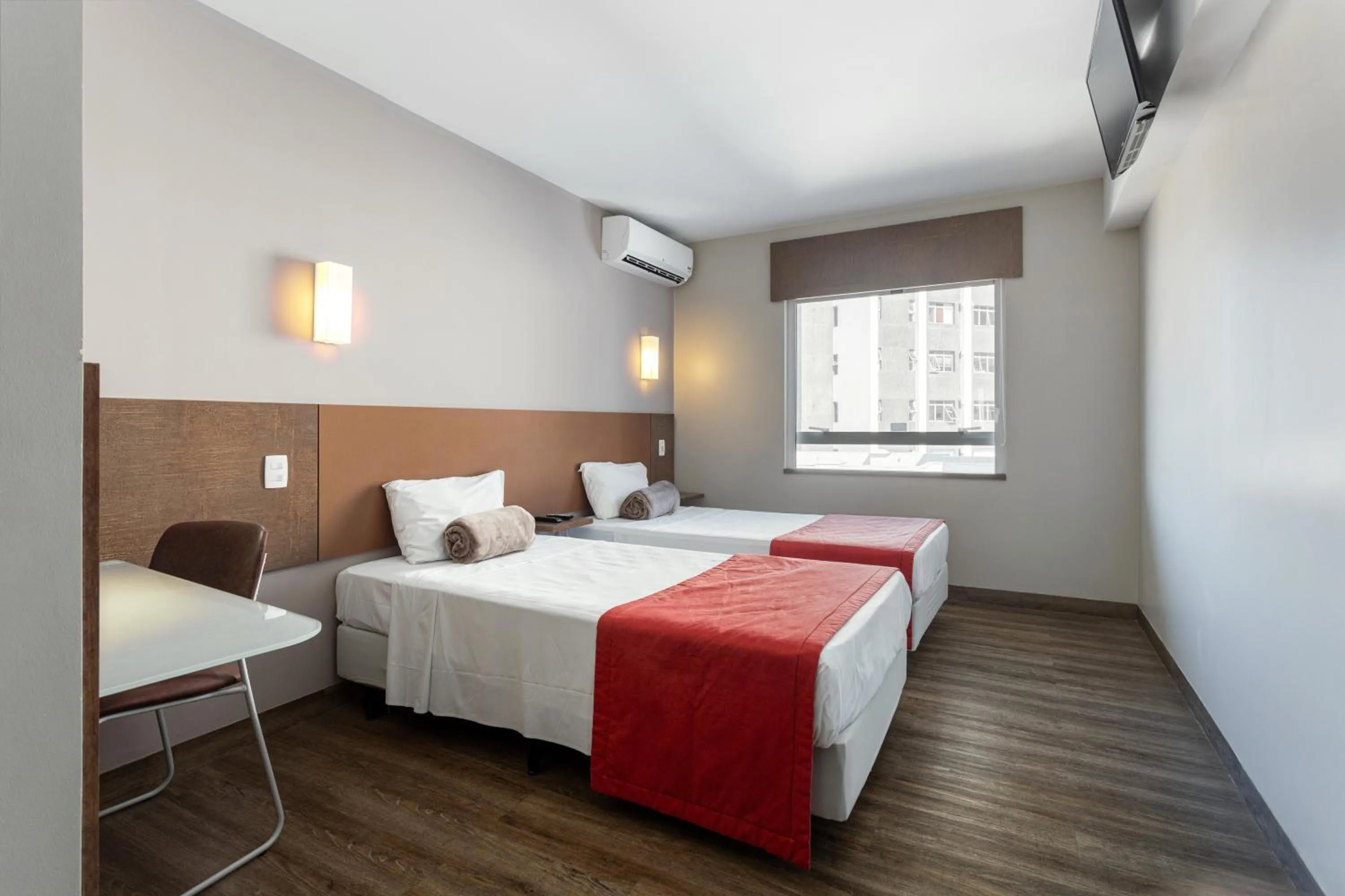 Standard Twin Room - single occupancy in Go Inn Hotel Curitiba