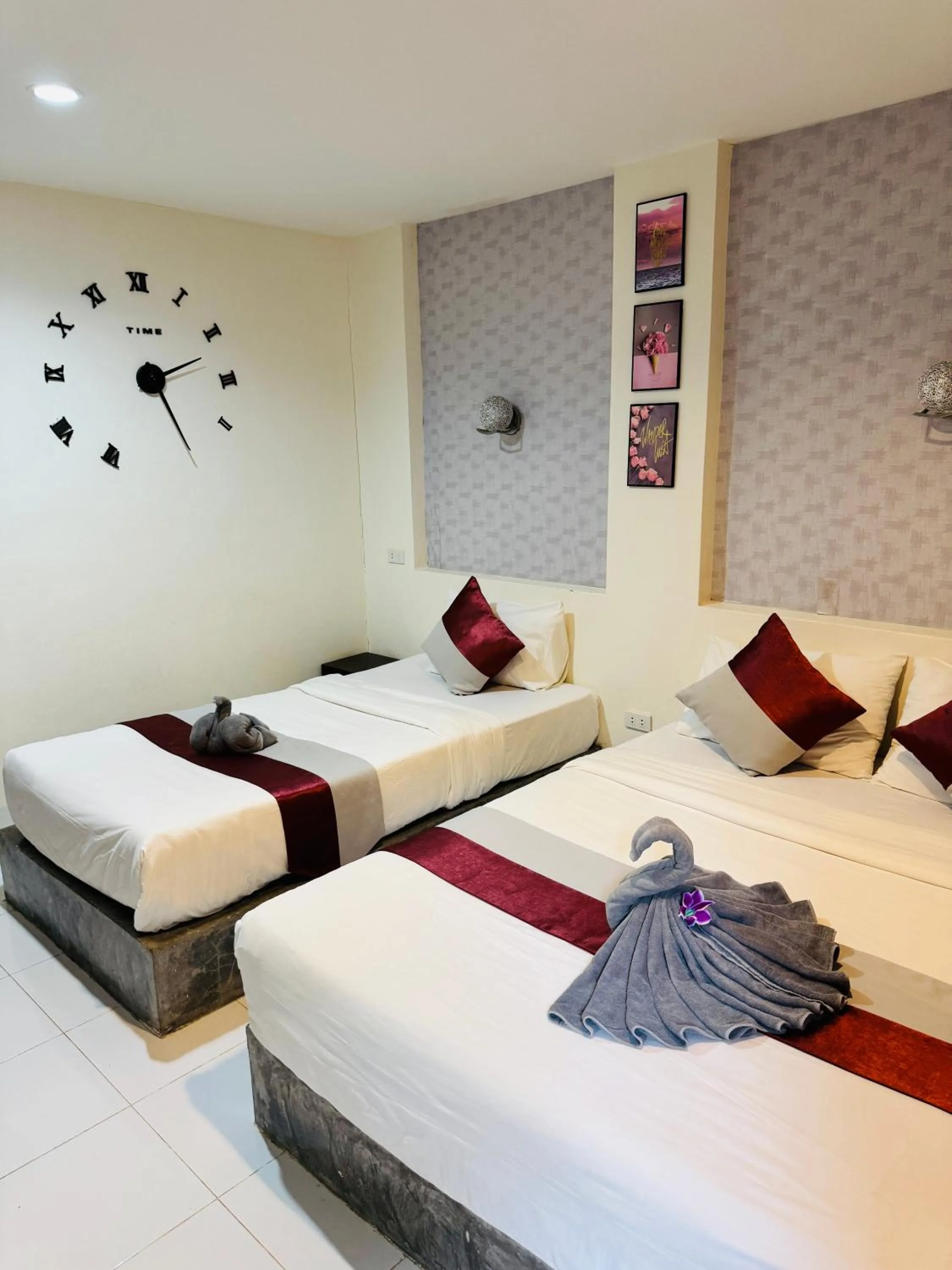 Triple Room with Pool View in Andawa Lanta Resort