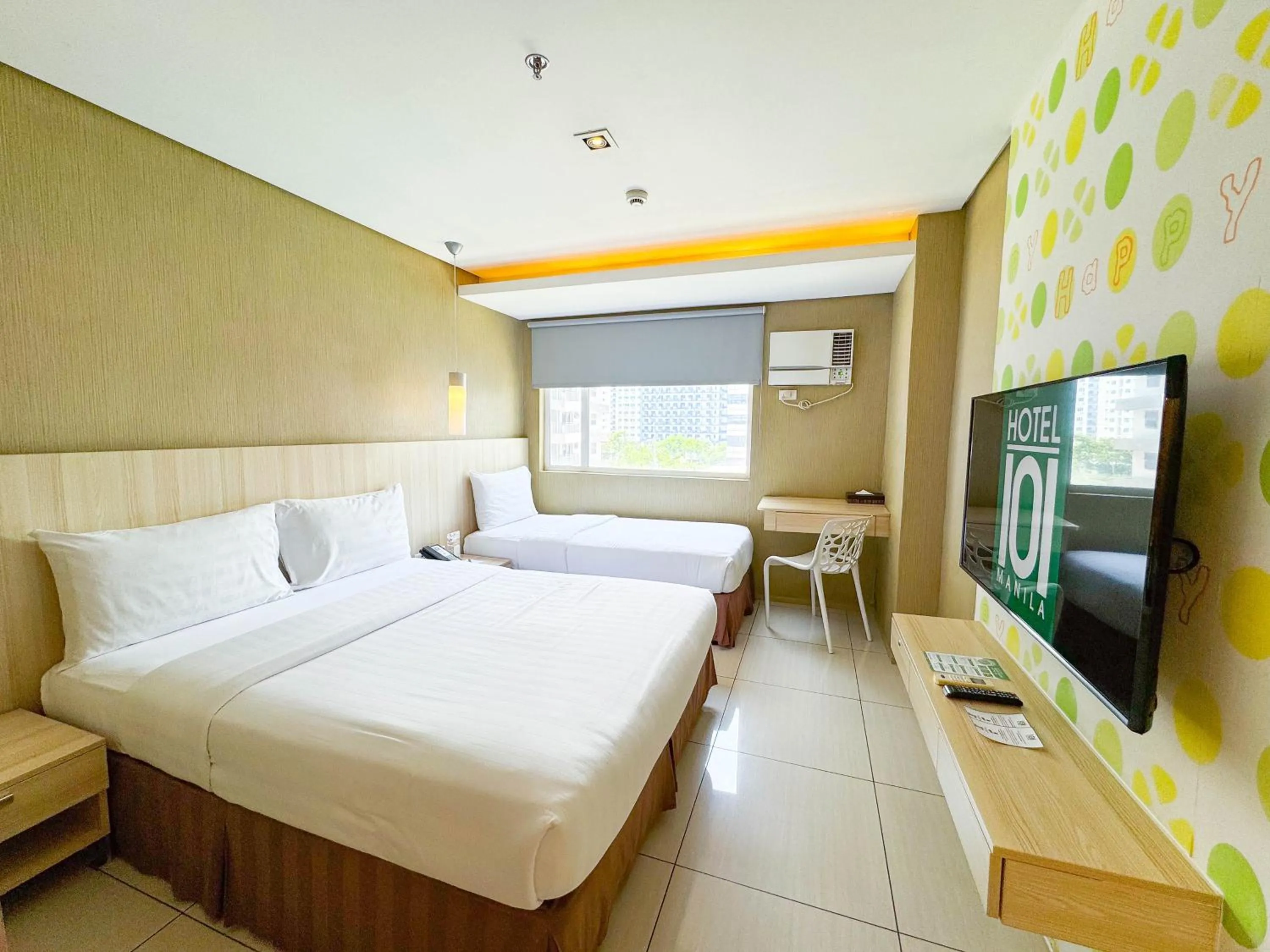 Double or Twin Room in Hotel101 - Manila