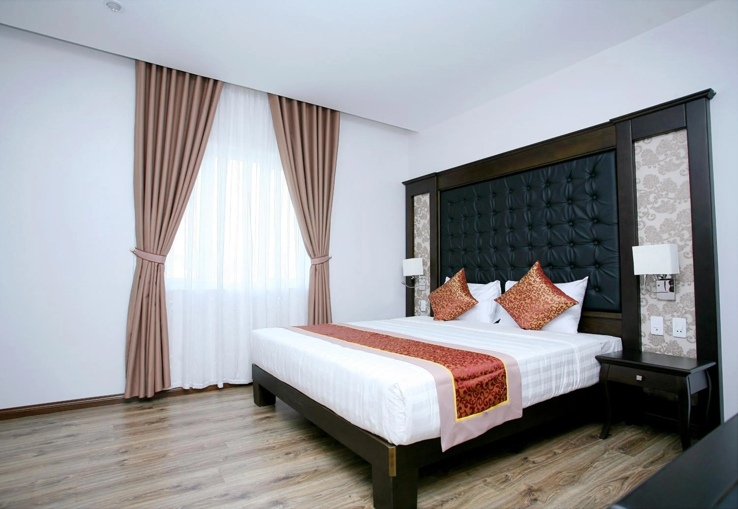 Superior Double Room in Ha Long Park Hotel