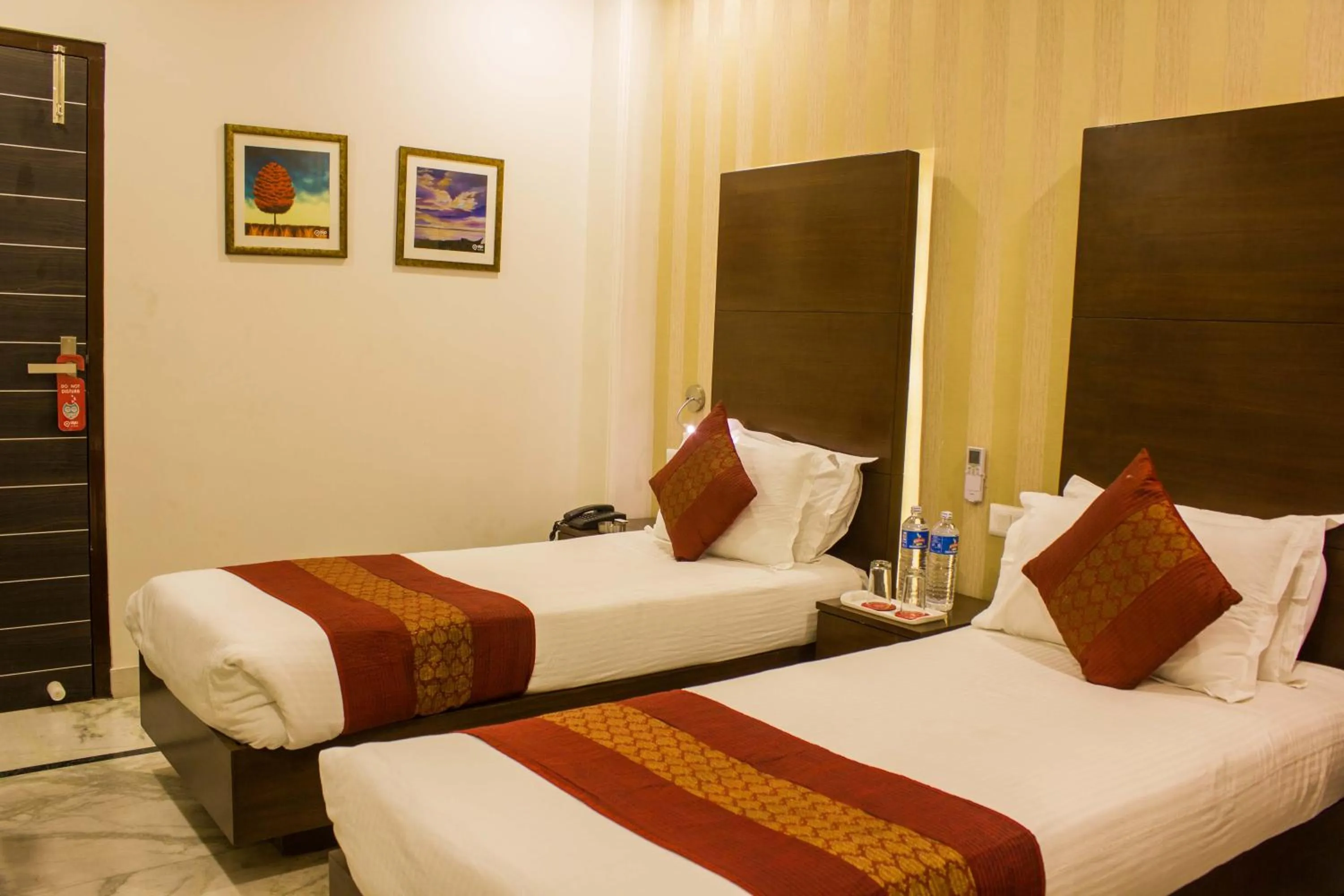 Standard Twin Room in Pandya Niwas