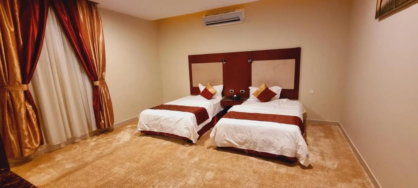 Two-Bedroom Suite in رؤوم ان للشقق الفندقية-Raoum Inn Hotel Apartments