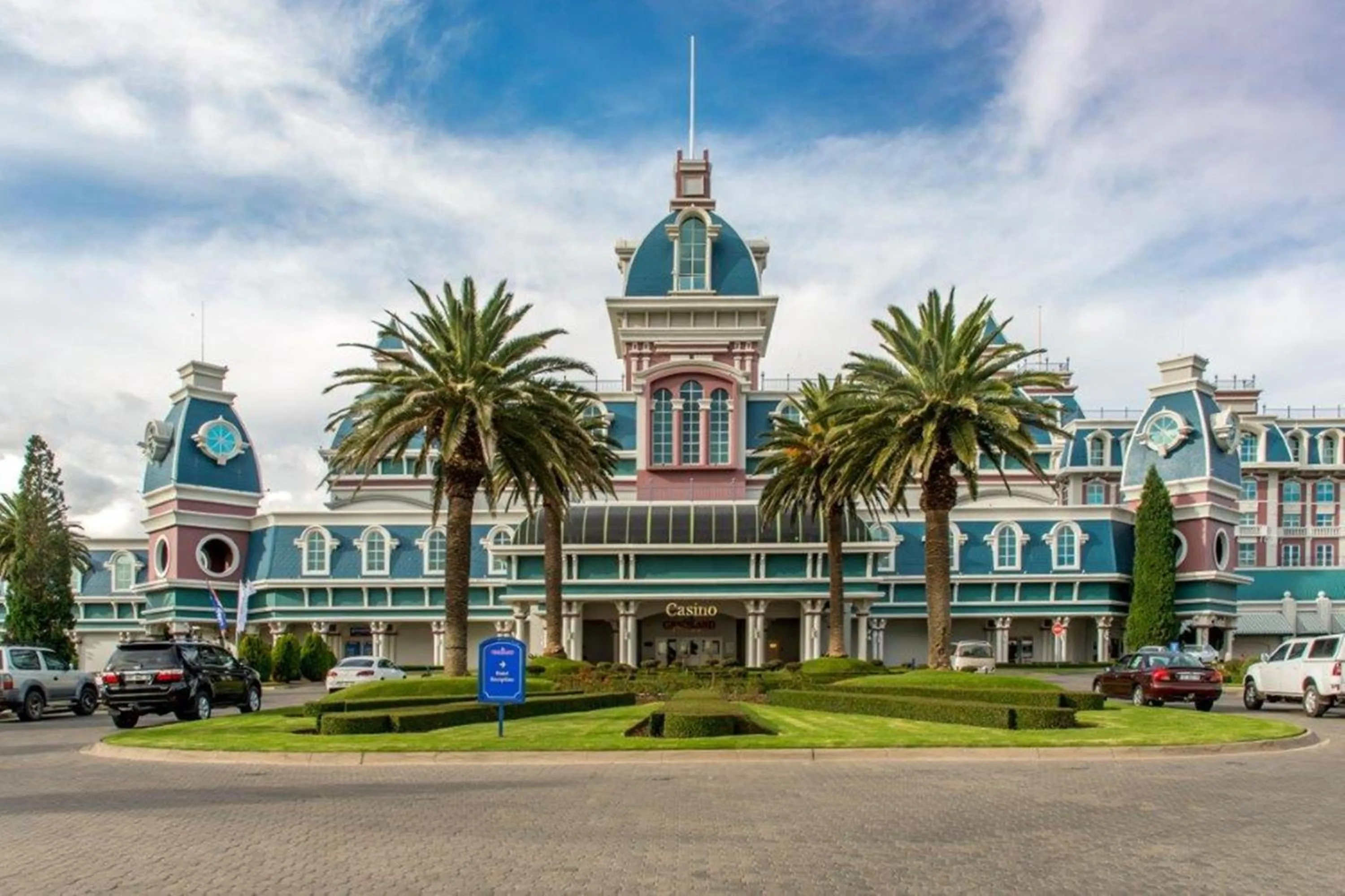 Double or Twin Room - Disability Access in Walmont at Graceland