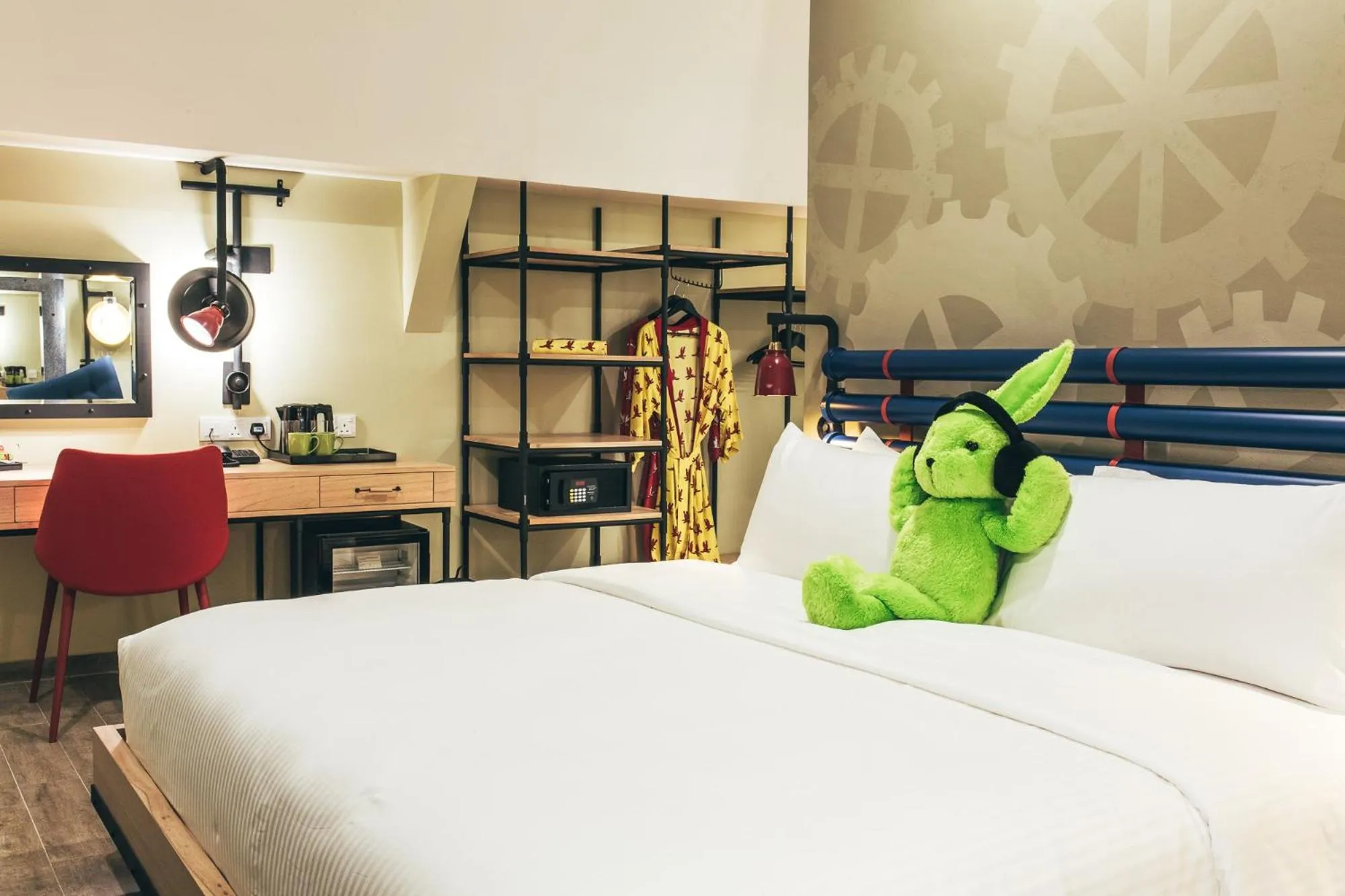 Deluxe King - Pool View (High Floor) in Dash Box Hotel Cyberjaya