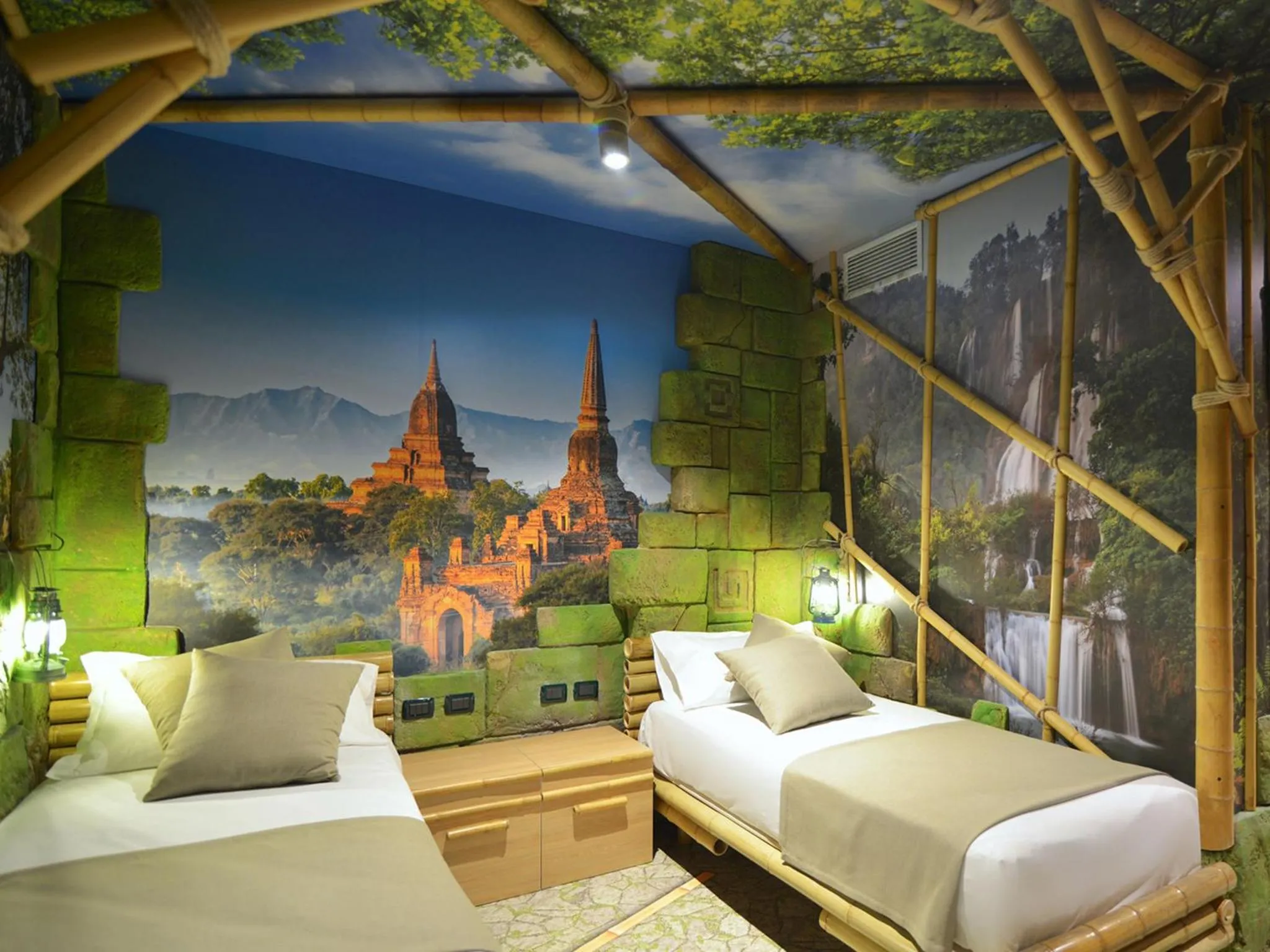 Jungle Standard Room in Gardaland Adventure Hotel