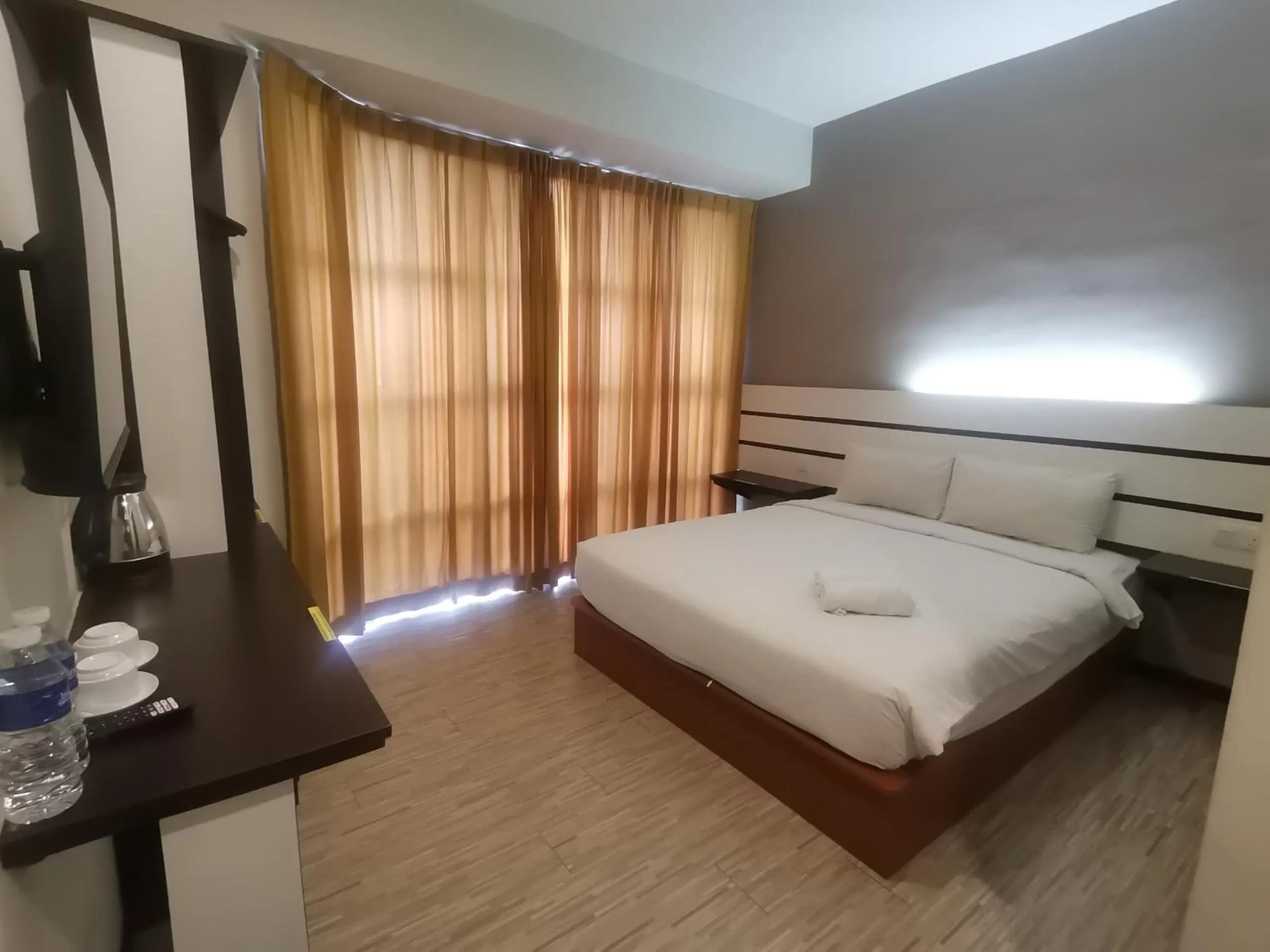 Deluxe Queen Room in Grand Kapar Hotel Kuala Selangor