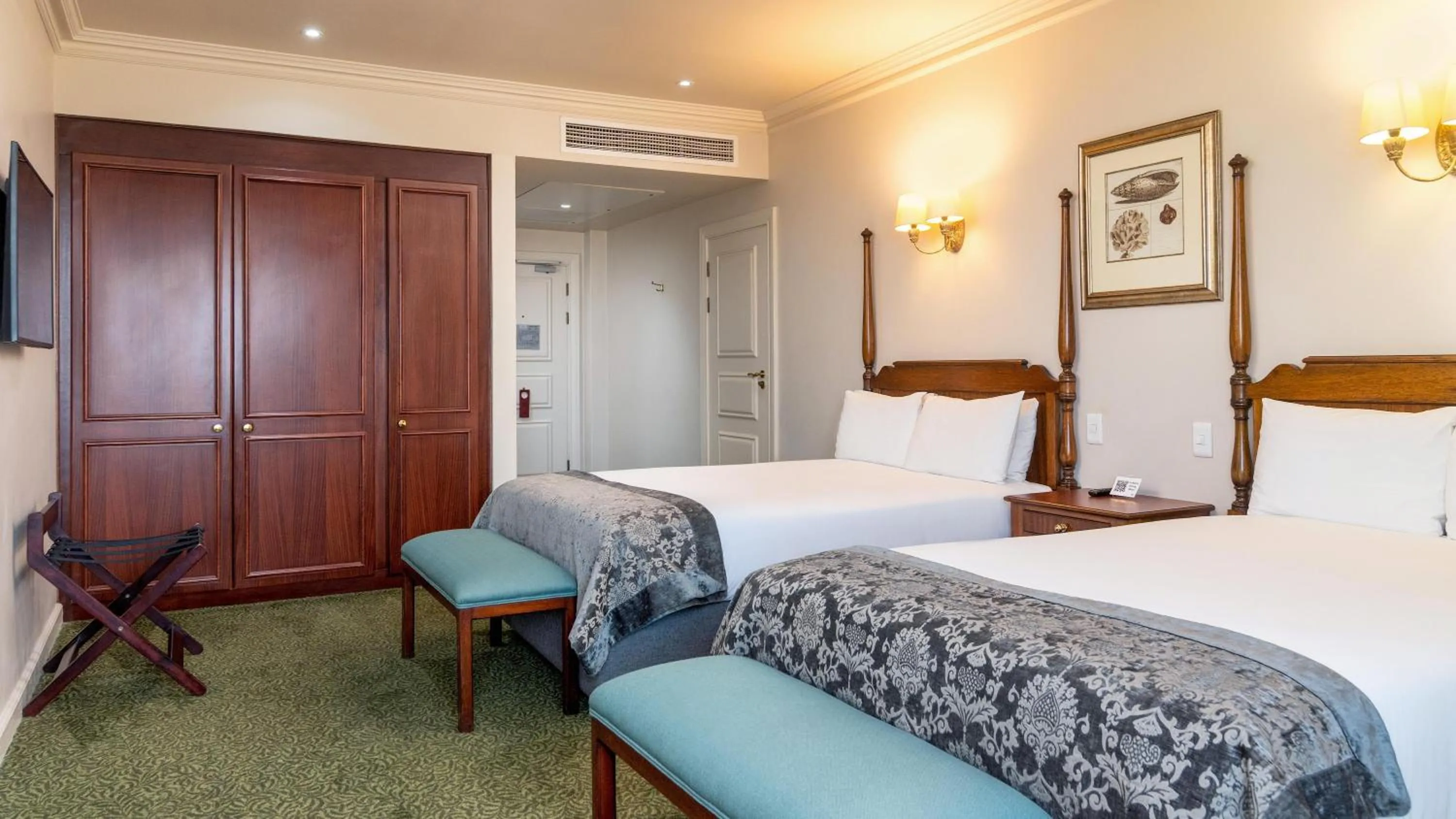 Superior Double Double Room in The Edward