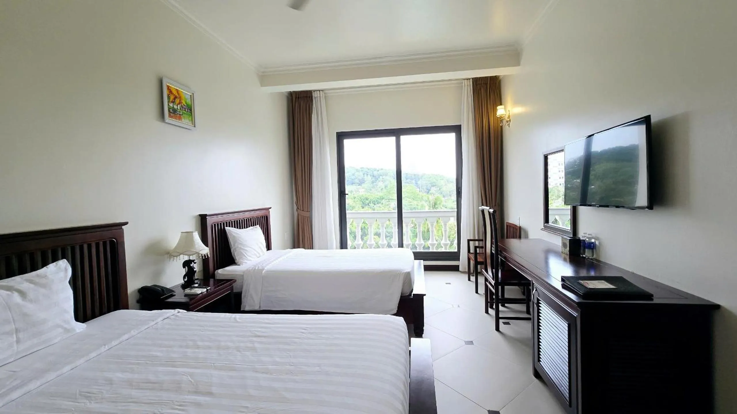 King Room with Pool View in Praha Hotel