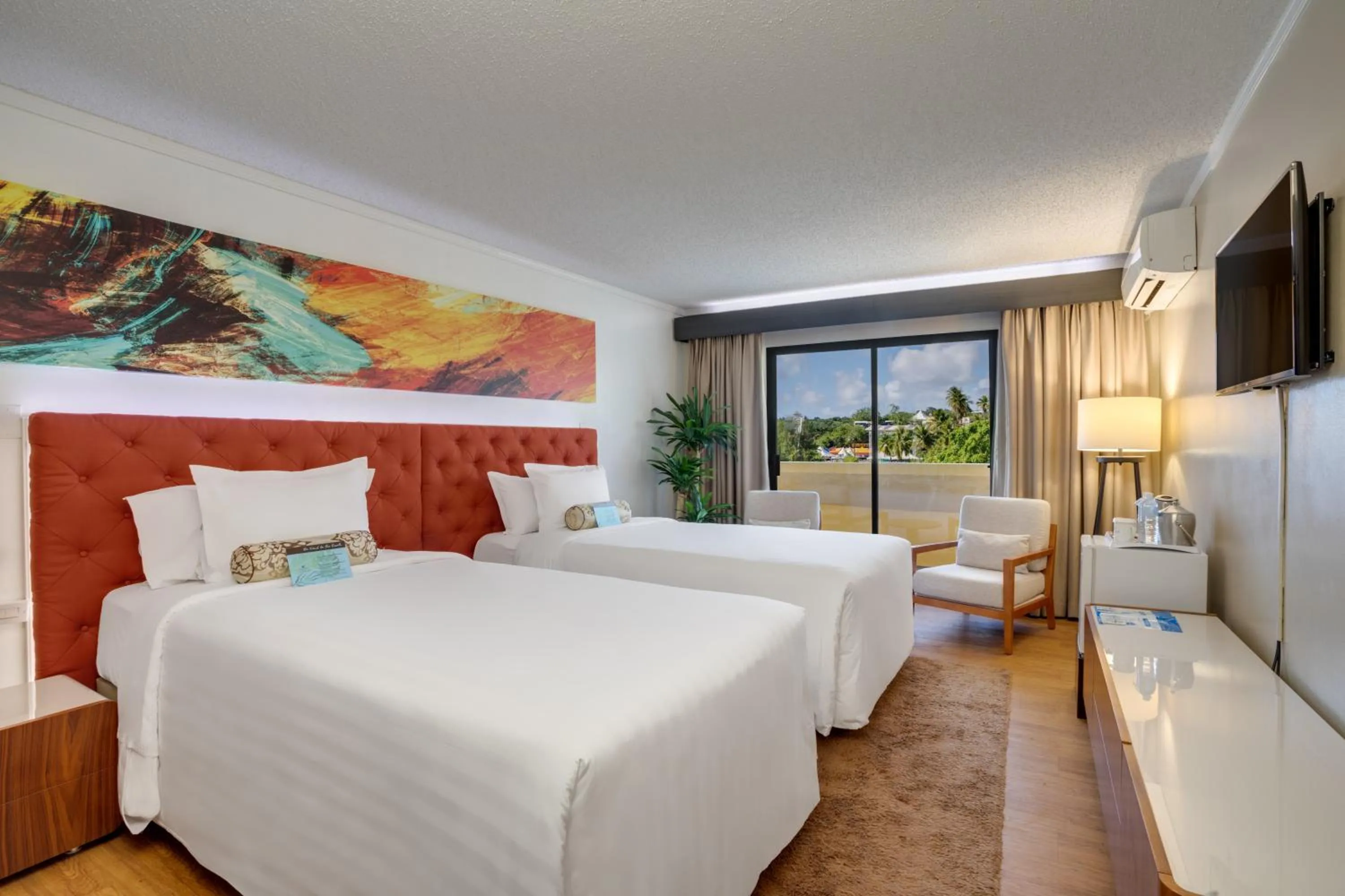 Suite Twin Room in Guam Plaza Resort