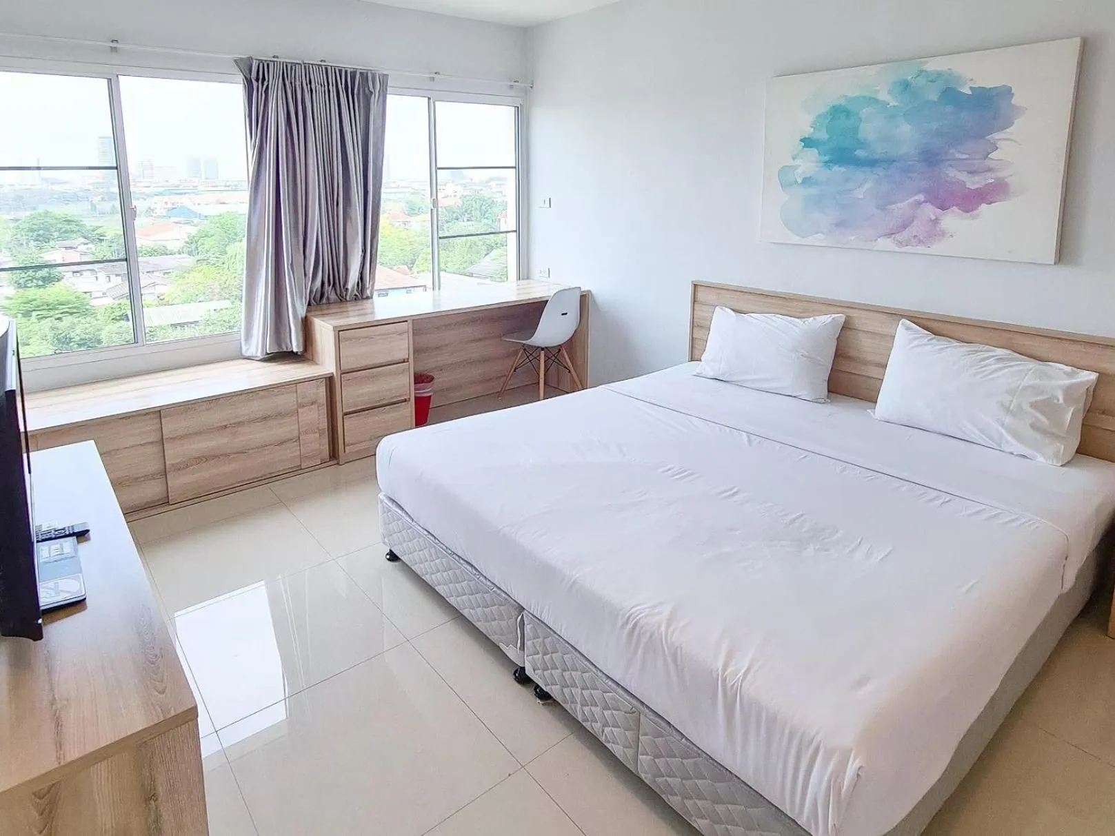 One-Bedroom Apartment in Des Res Hotel and Residence