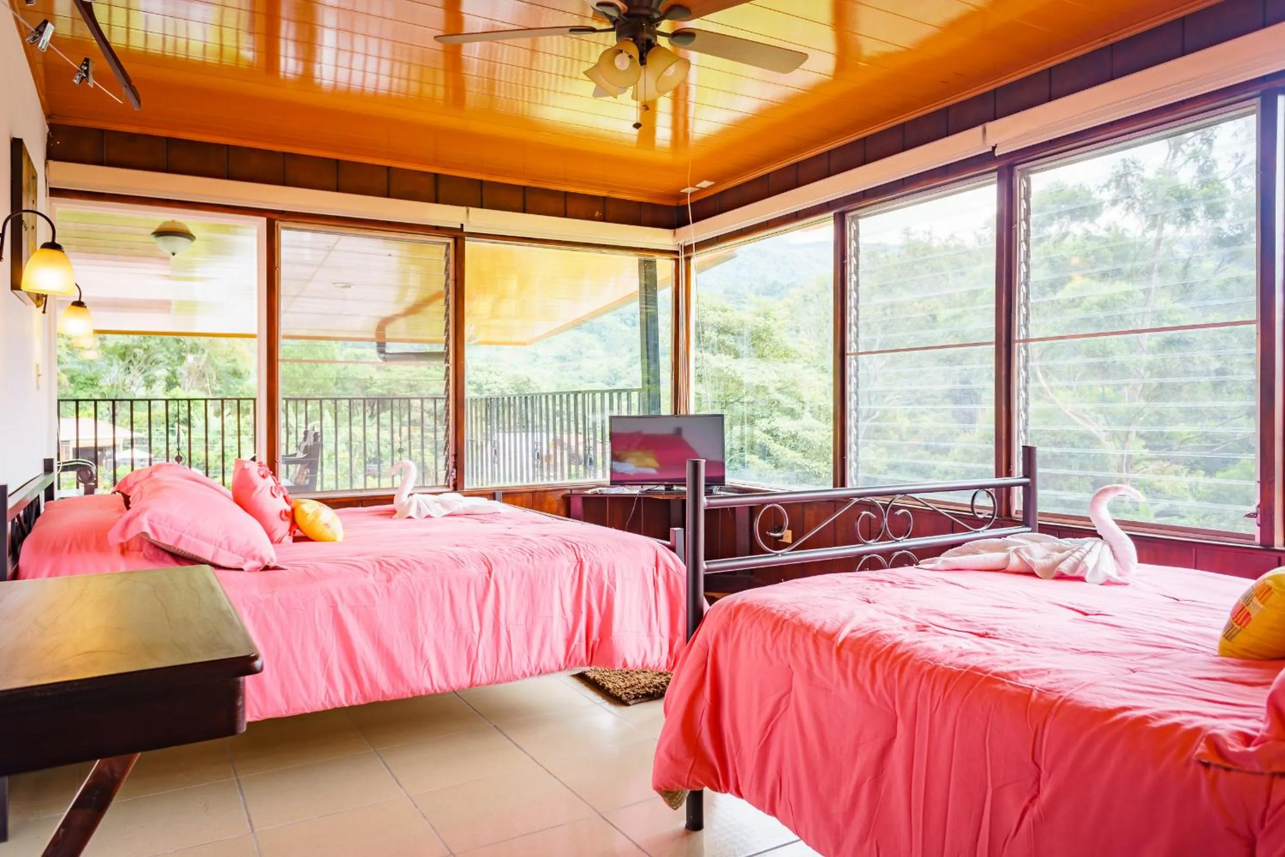 Standard Quadruple Room in Hotel Central Boquete