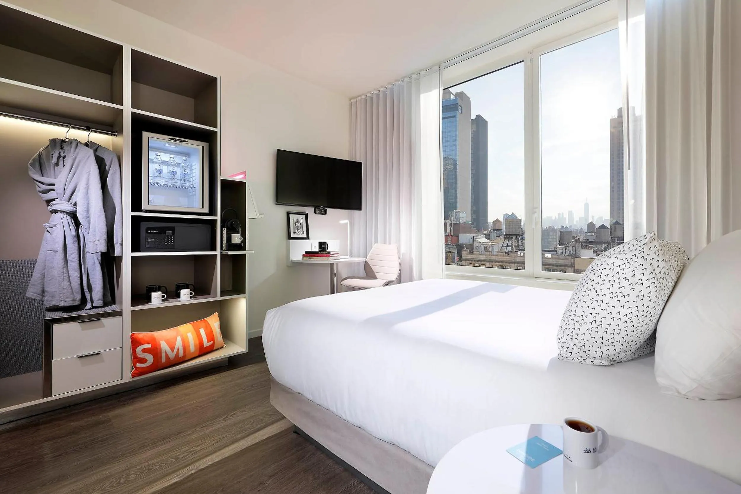 The INNSiDE Room - Queen in INNSiDE by Meliá New York Nomad