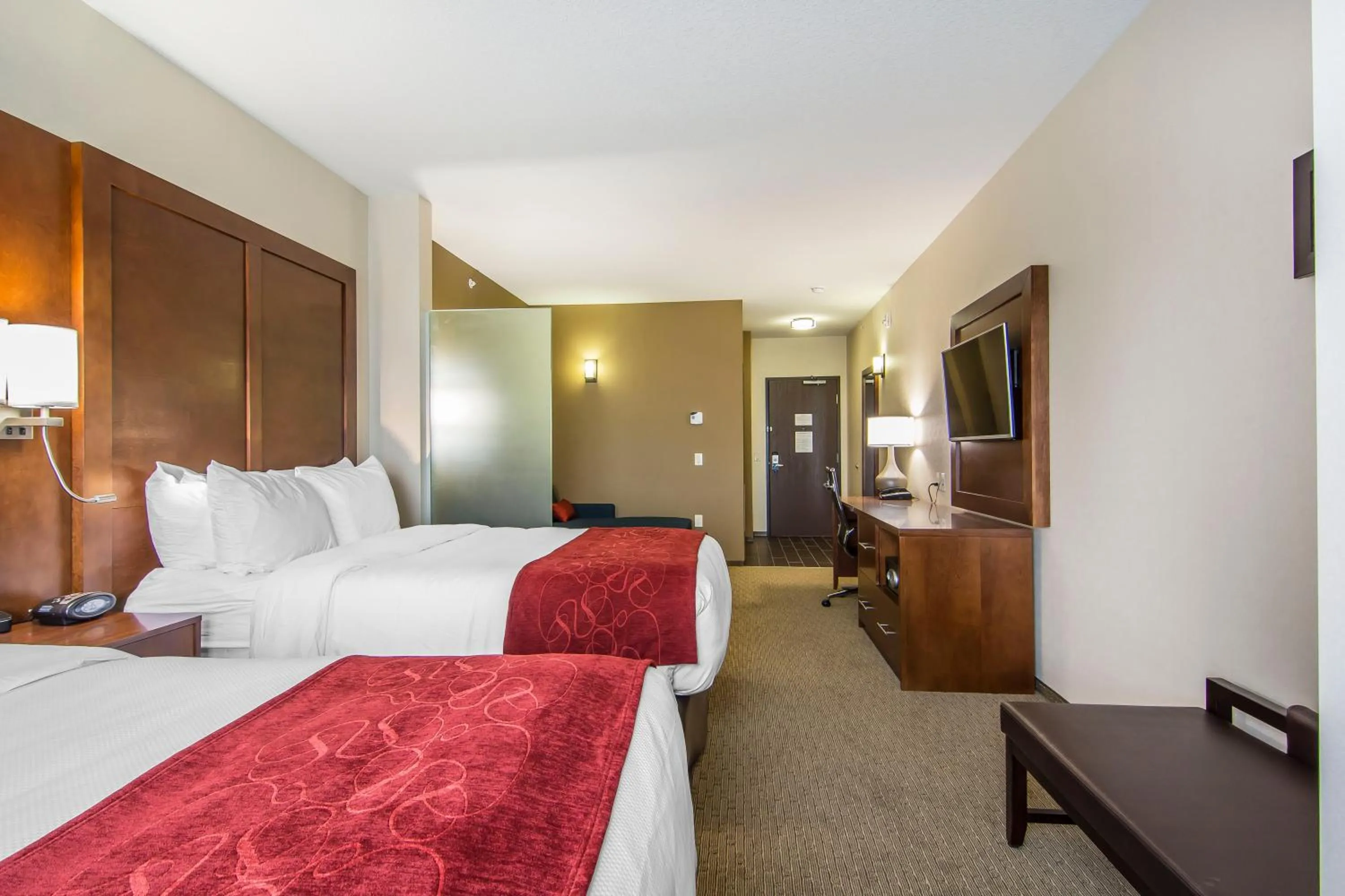 Superior Efficiency Queen Suite with Two Queen Beds - Non-Smoking in Comfort Suites Regina