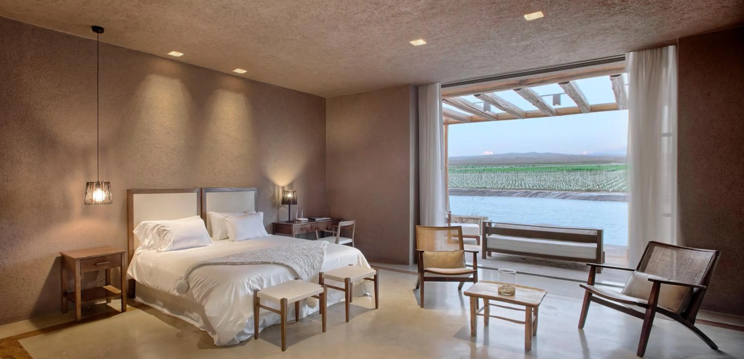 Deluxe Villa in Rosell Boher Winery Lodge & Spa