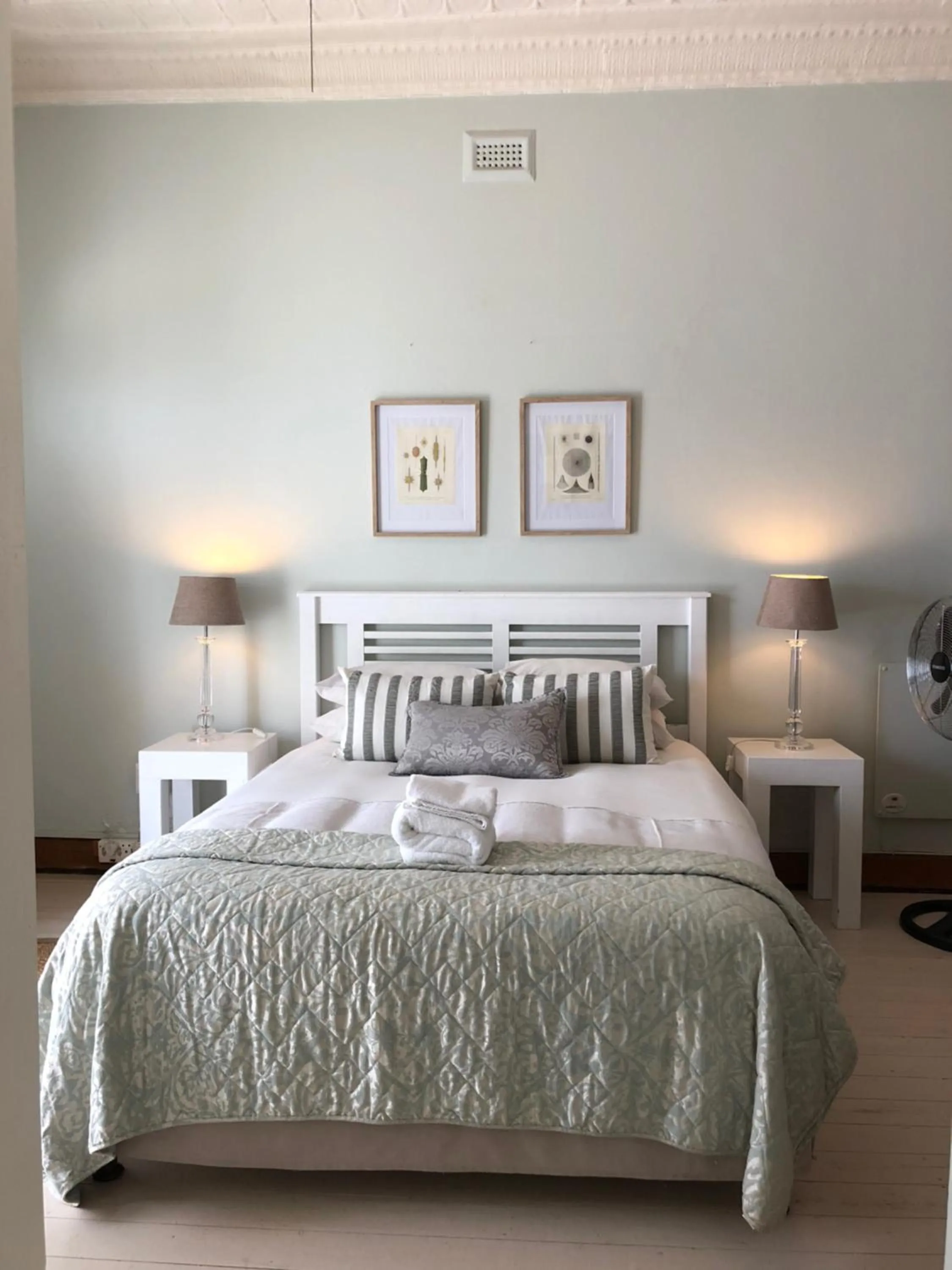 Standard  Room in Life on 3rd