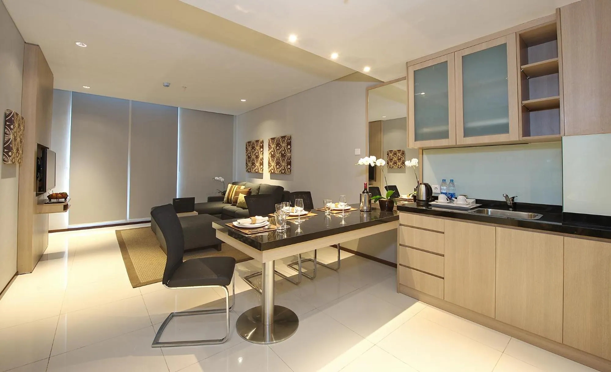 Premiere Suite in Ra Premiere Simatupang