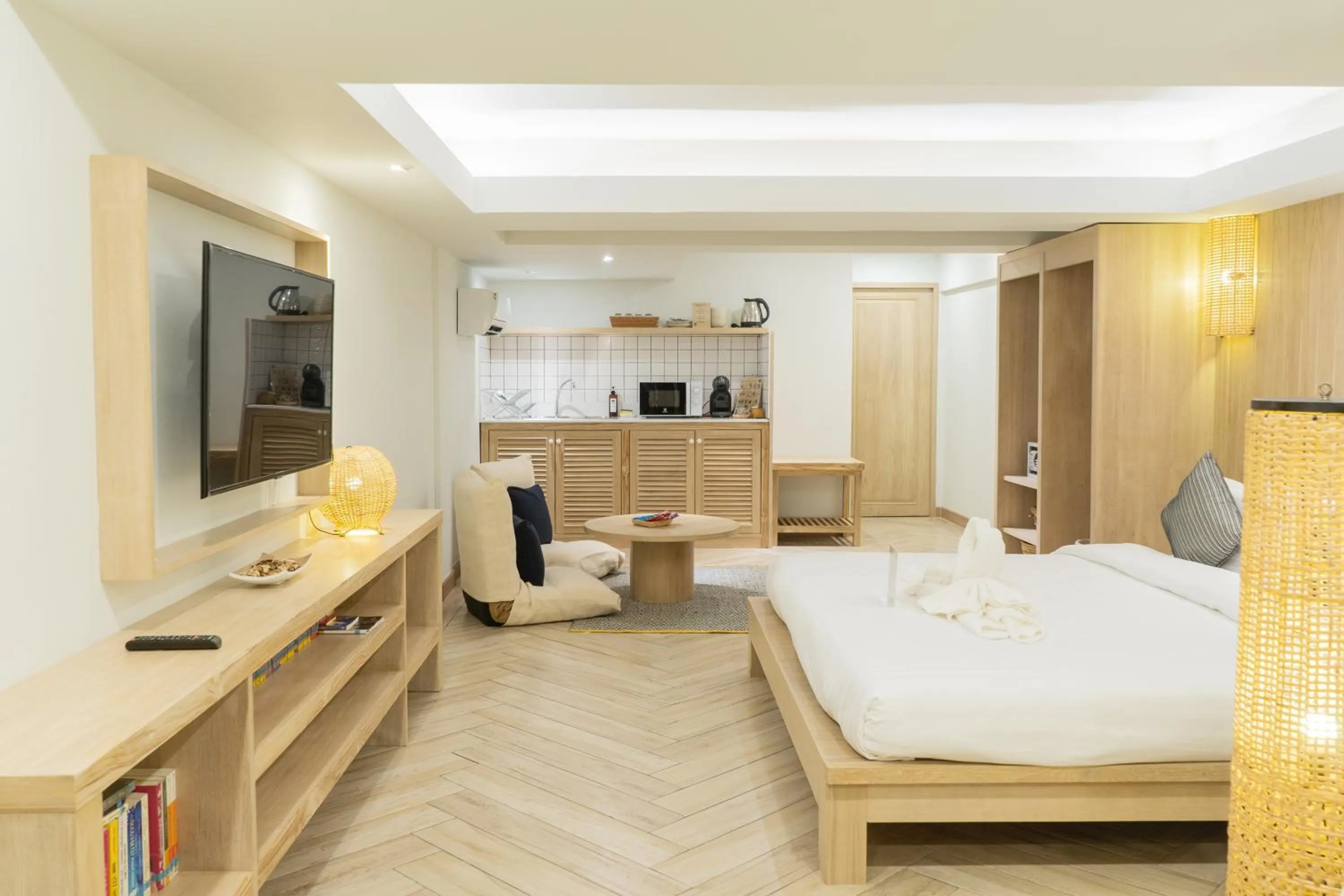 Junior Suite with Terrace in Amaka Bed and Breakfast