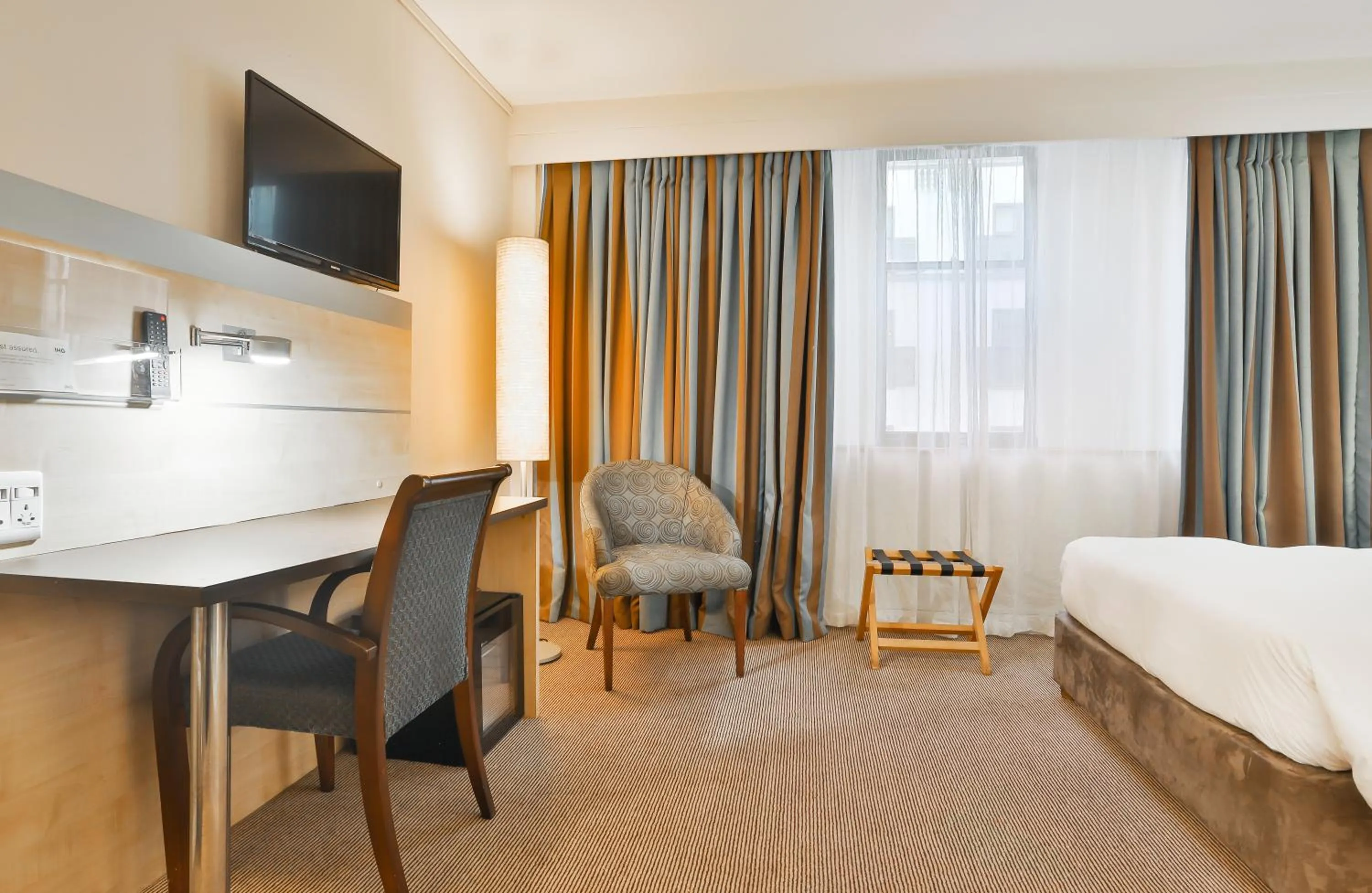 Standard Room in Holiday Inn Express Cape Town City Centre by IHG