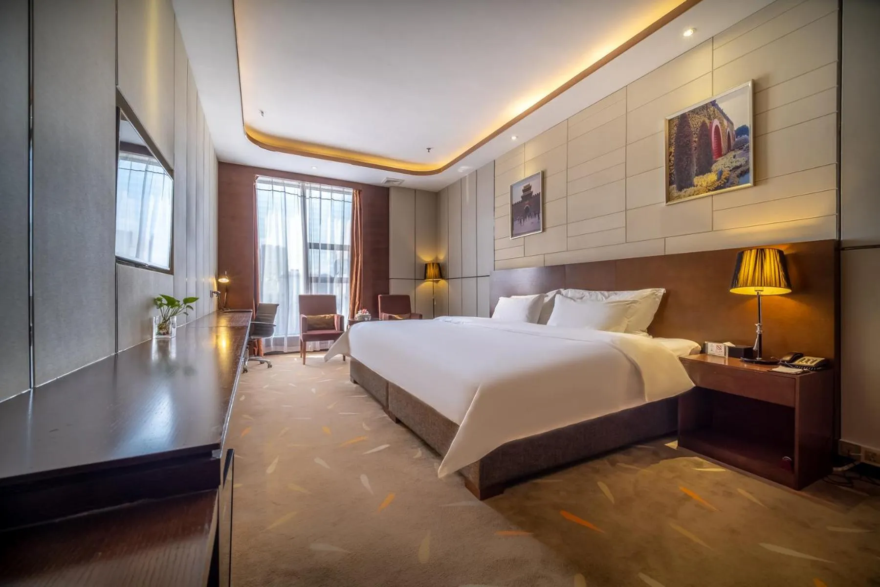 Queen Room in Relteem Hotel