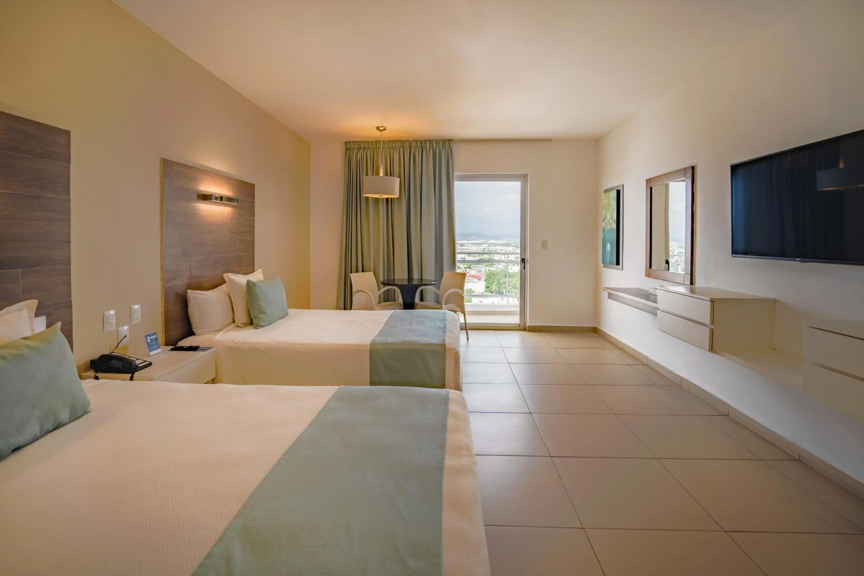 Junior Suite with Mountain View in Pacific Palace Beach Tower Hotel