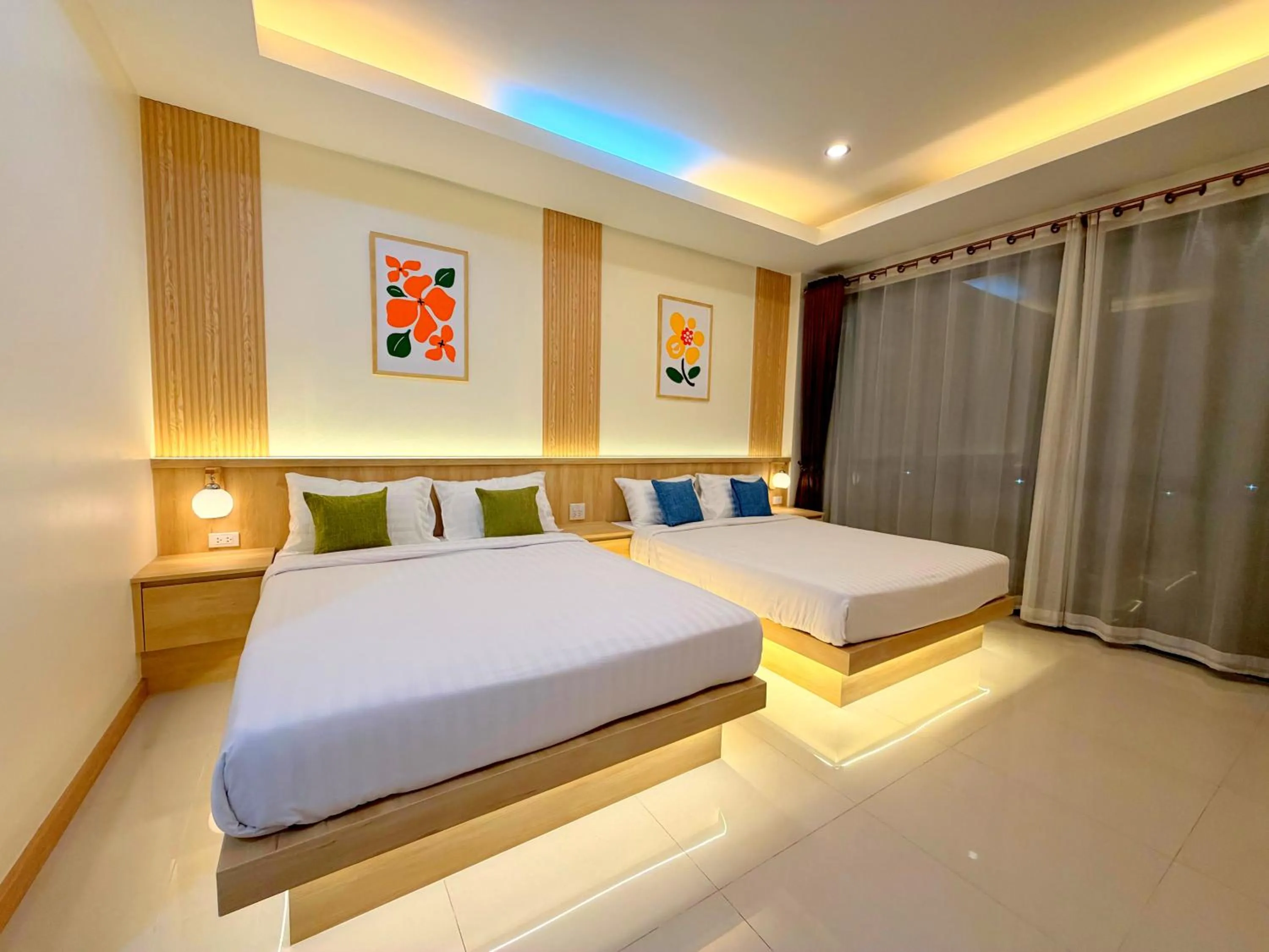 Double Room with Patio in Samed Port View